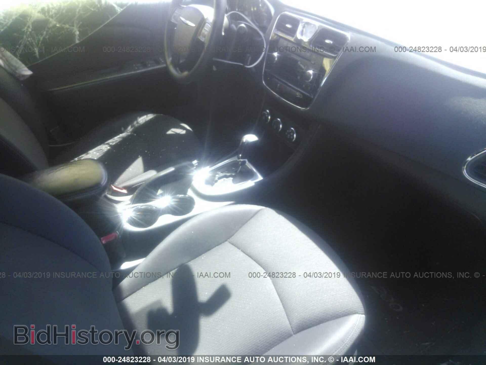 2013 CHRYSLER 200 - VIN: 1C3CCBAB8DN640308 - Фото 5