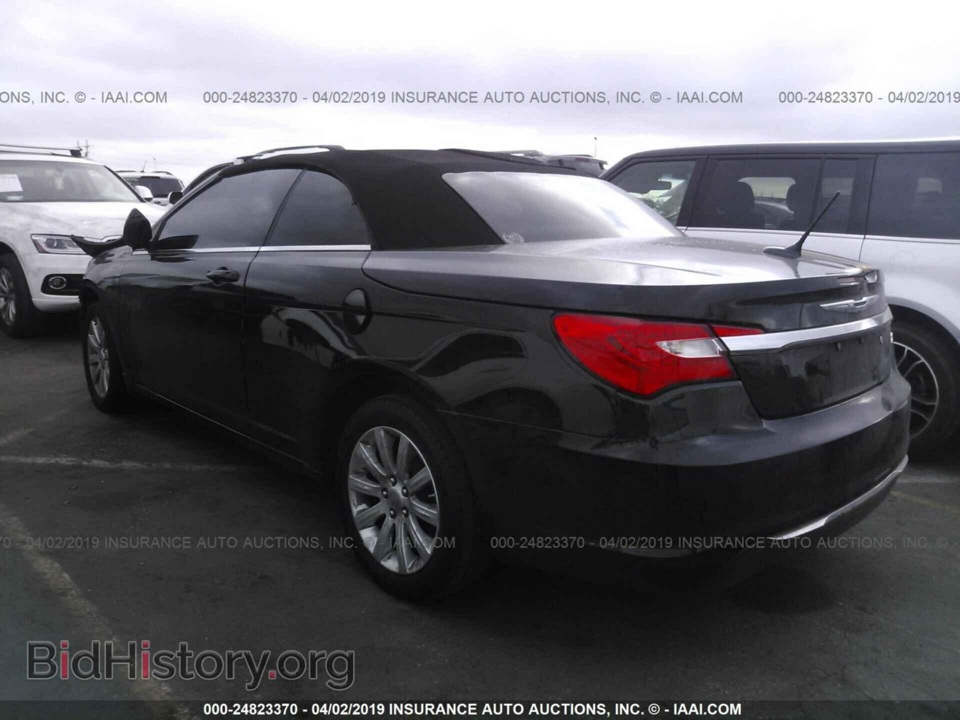 2011 CHRYSLER 200 - VIN: 1C3BC2EB5BN620455 - Photo 3