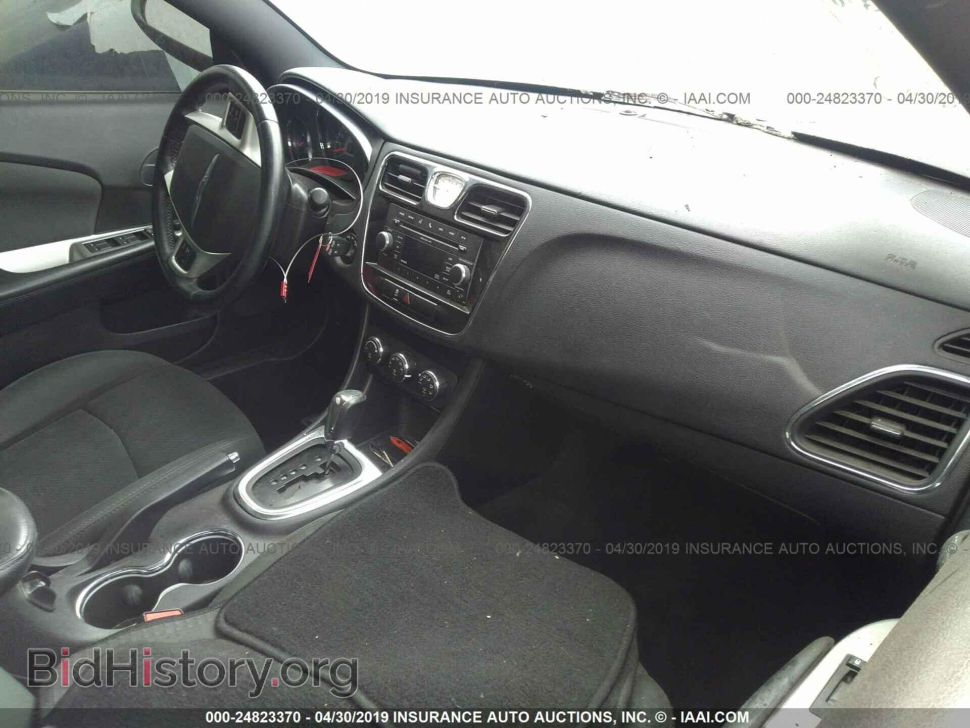 2011 CHRYSLER 200 - VIN: 1C3BC2EB5BN620455 - Photo 5