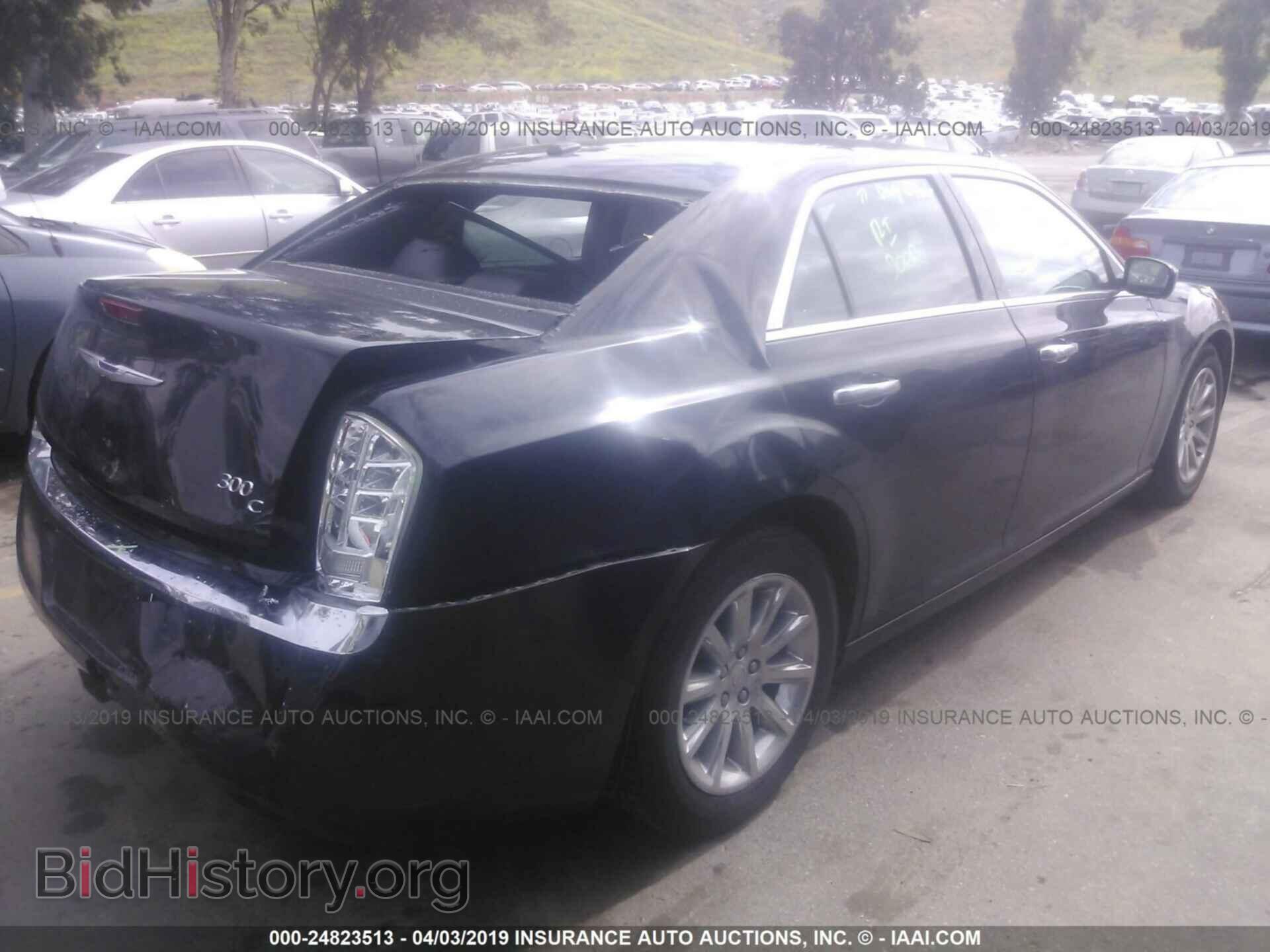 2014 CHRYSLER 300C - VIN: 2C3CCAET0EH296769 - Фото 4