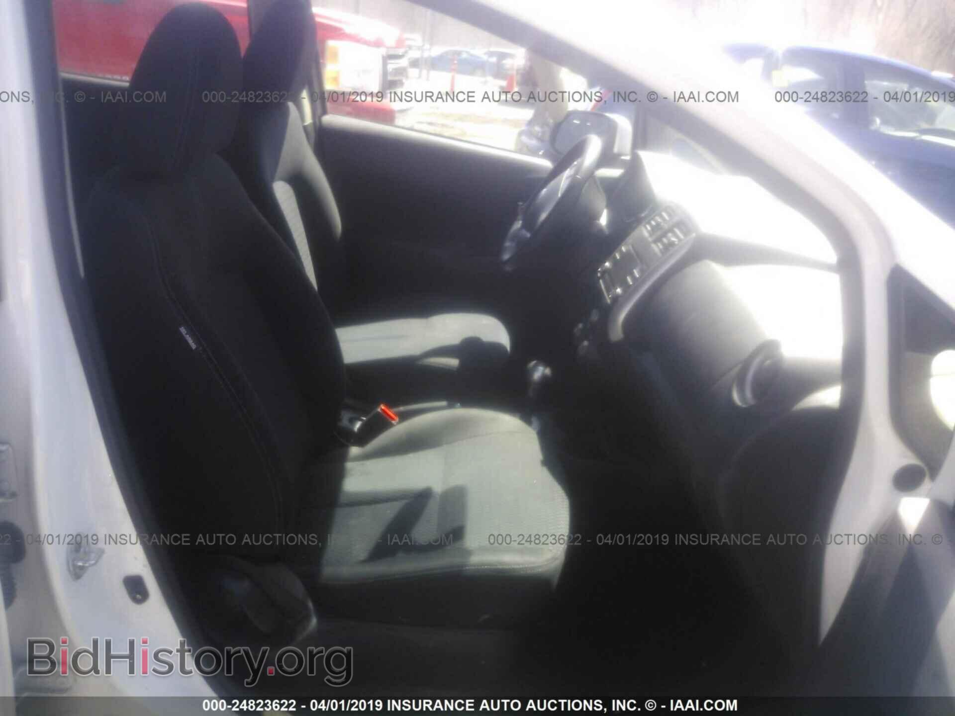2014 NISSAN VERSA NOTE - VIN: 3N1CE2CP2EL428569 - Фото 5
