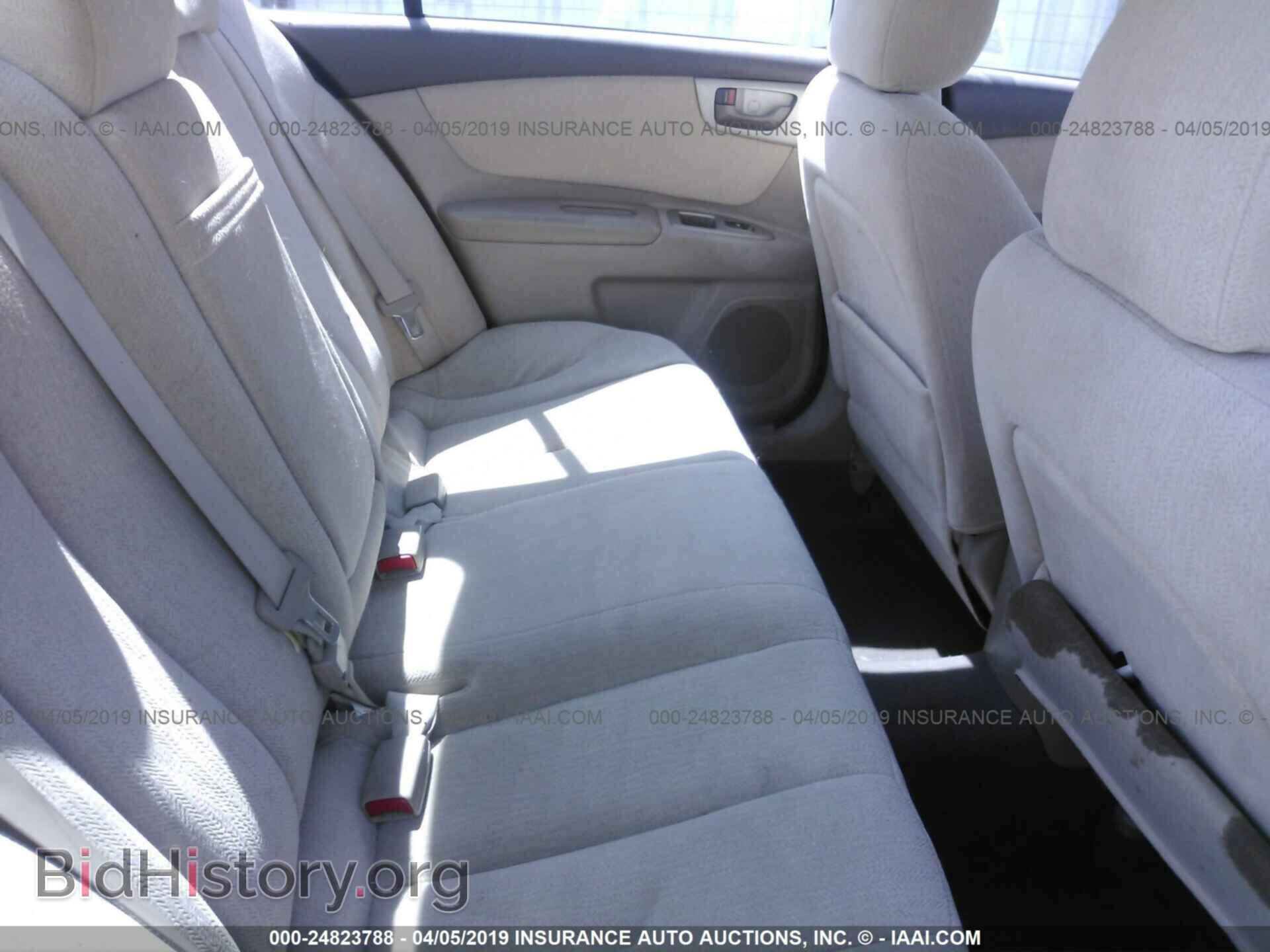 2008 KIA OPTIMA - VIN: KNAGE123X85256588 - Фото 8