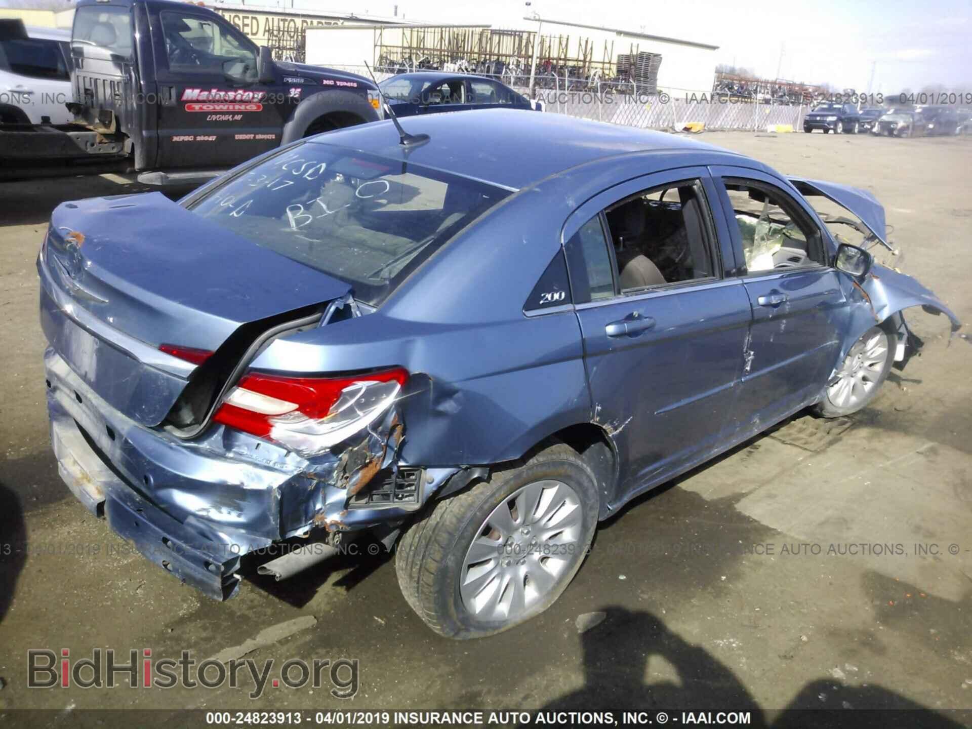 2011 CHRYSLER 200 - VIN: 1C3BC4FBXBN538456 - Фото 4