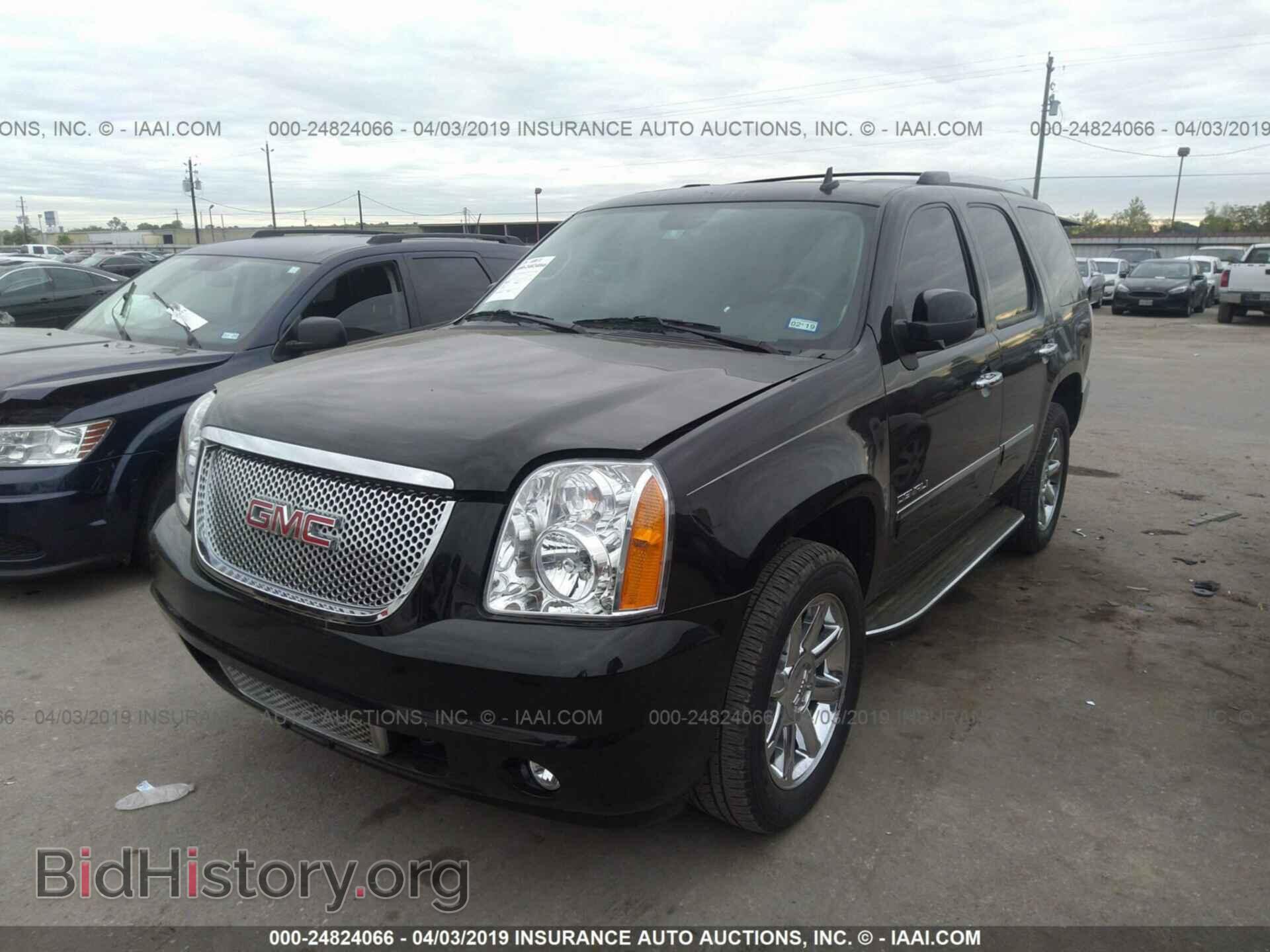 2011 GMC YUKON - VIN: 1GKS1EEF7BR359087 - Фото 2