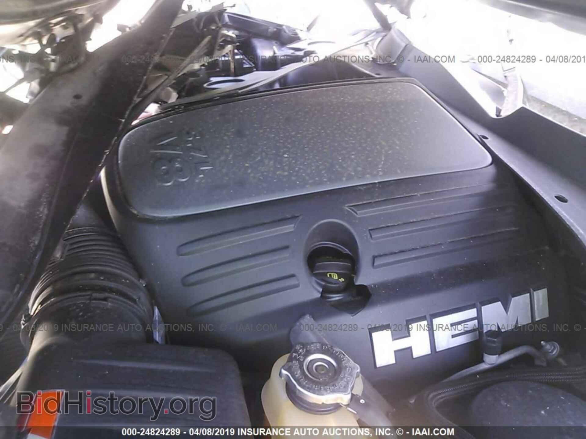 2013 CHRYSLER 300C - VIN: 2C3CCAET5DH657329 - Фото 10