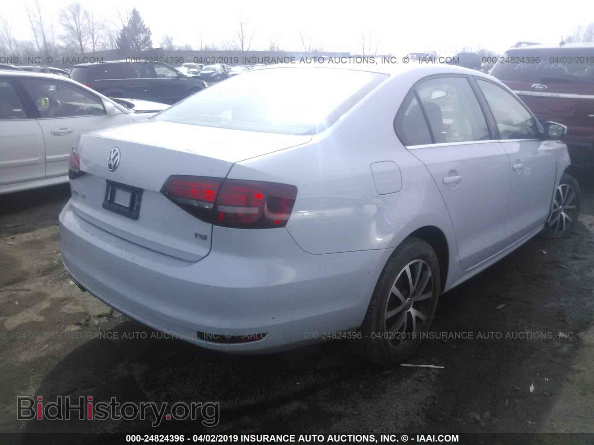 2017 VOLKSWAGEN JETTA - VIN: 3VWDB7AJ8HM365253 - Фото 4