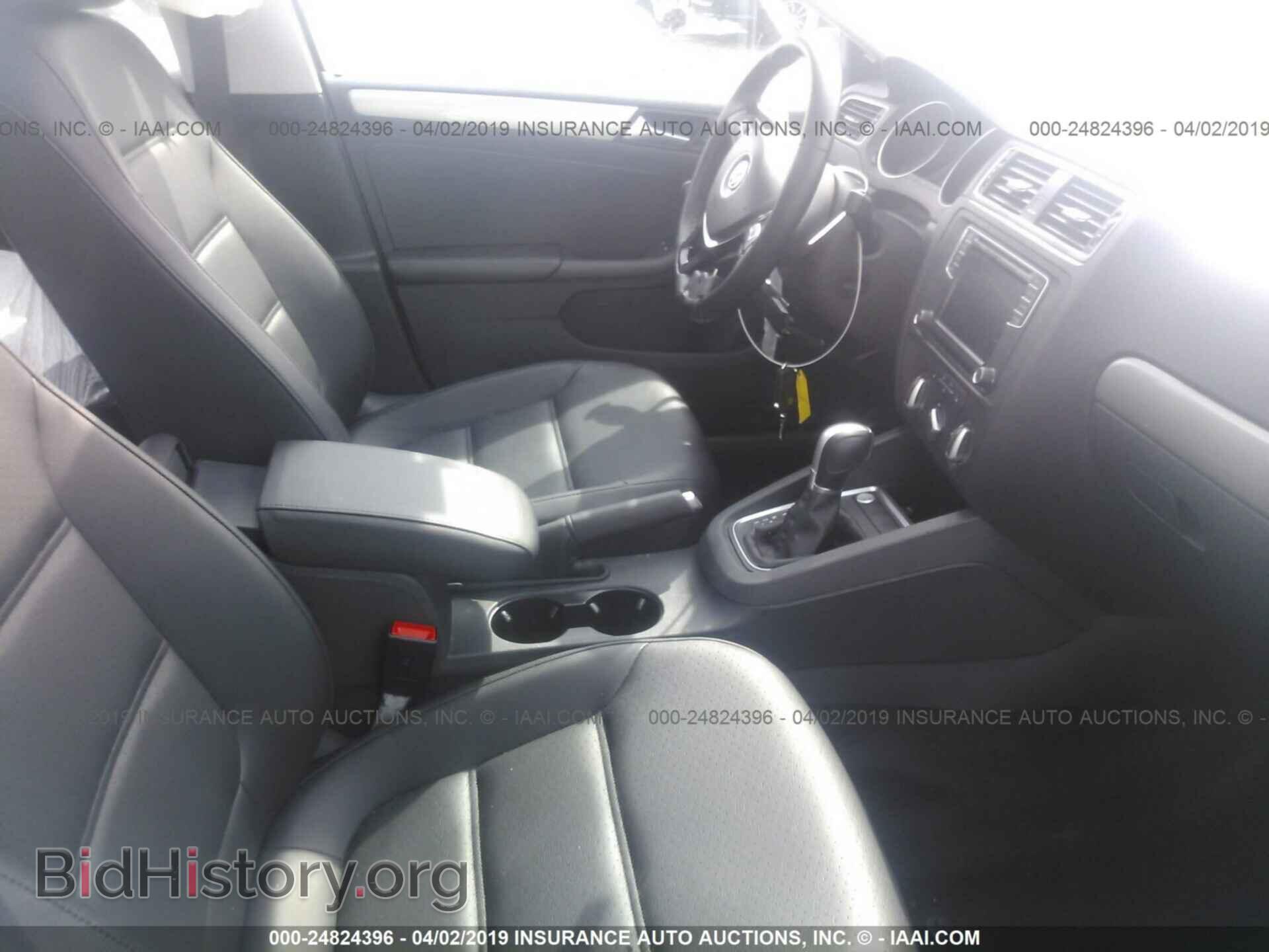 2017 VOLKSWAGEN JETTA - VIN: 3VWDB7AJ8HM365253 - Фото 5