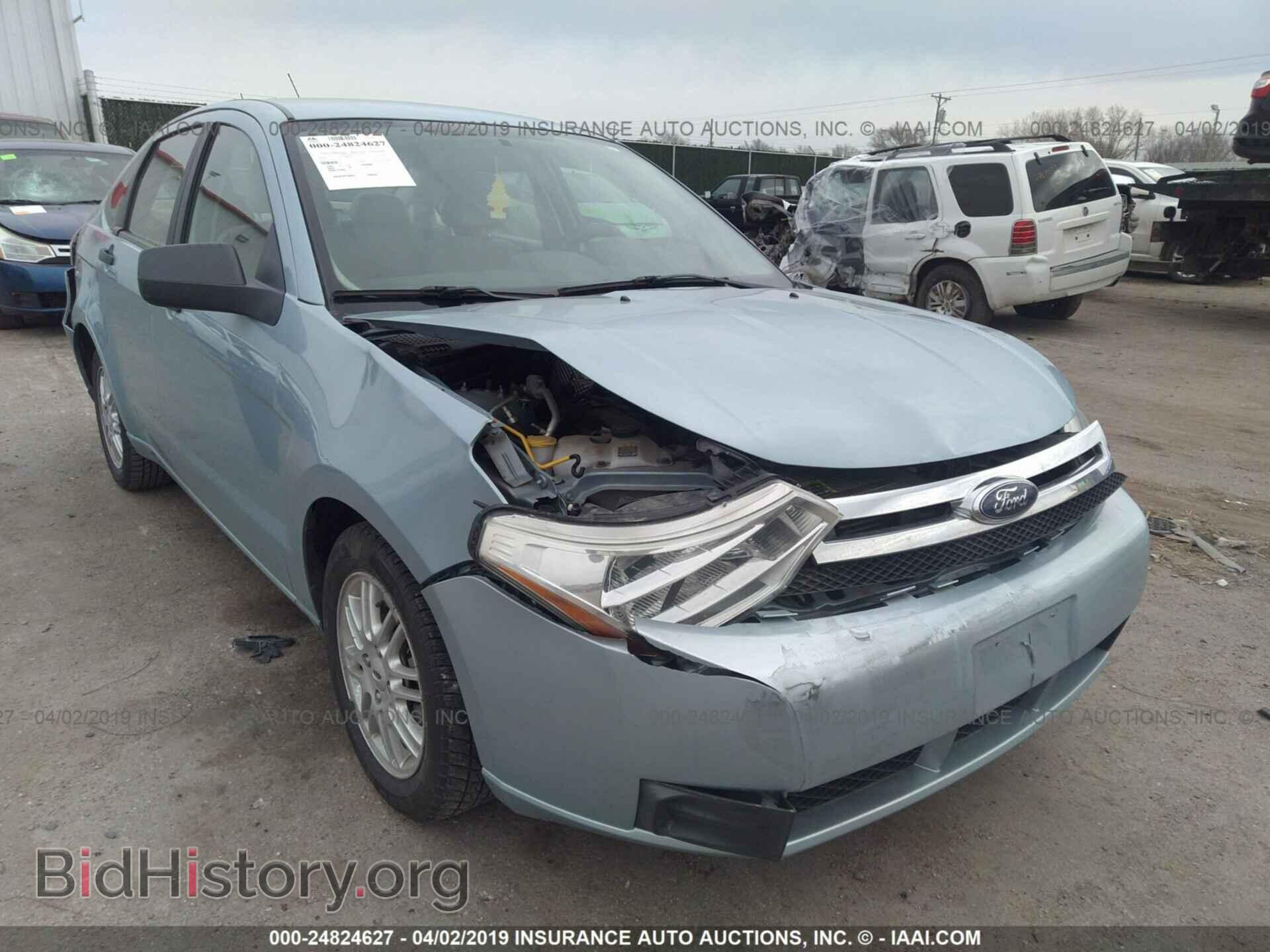 Photo 1FAHP35N19W179413 - FORD FOCUS 2009