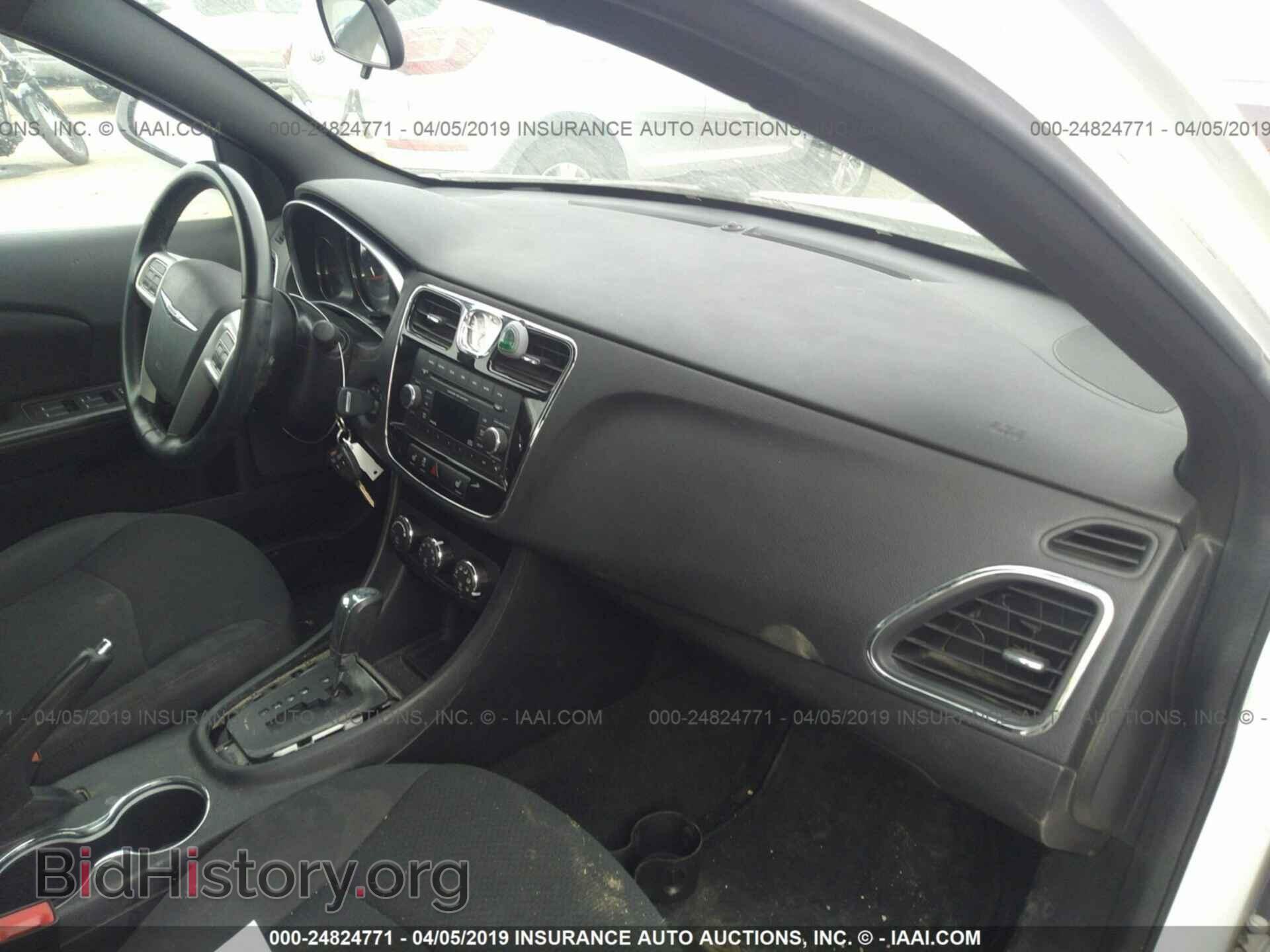2014 CHRYSLER 200 - VIN: 1C3CCBBG2EN180302 - Фото 5