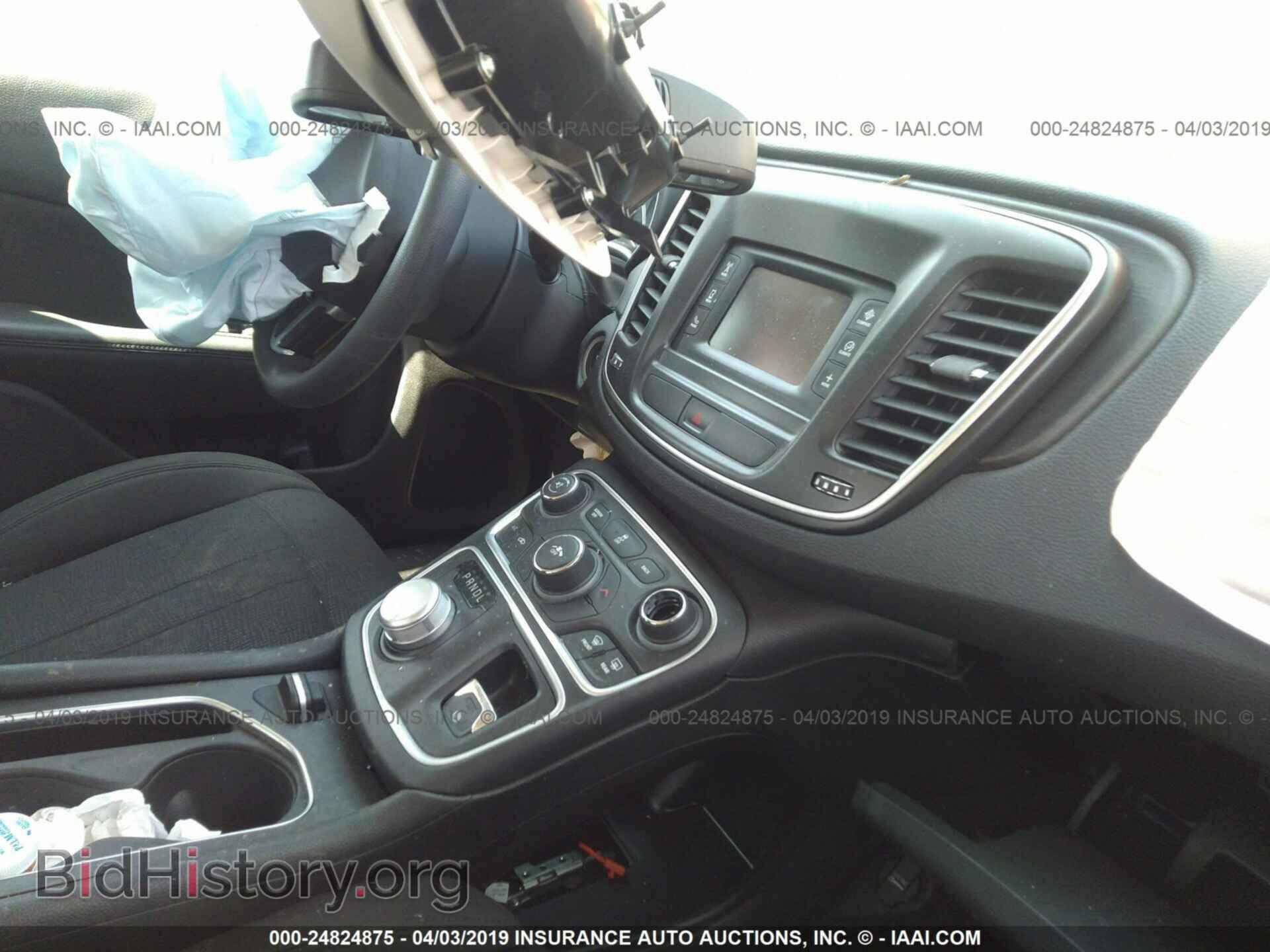 2016 CHRYSLER 200 - VIN: 1C3CCCAB7GN157709 - Photo 5