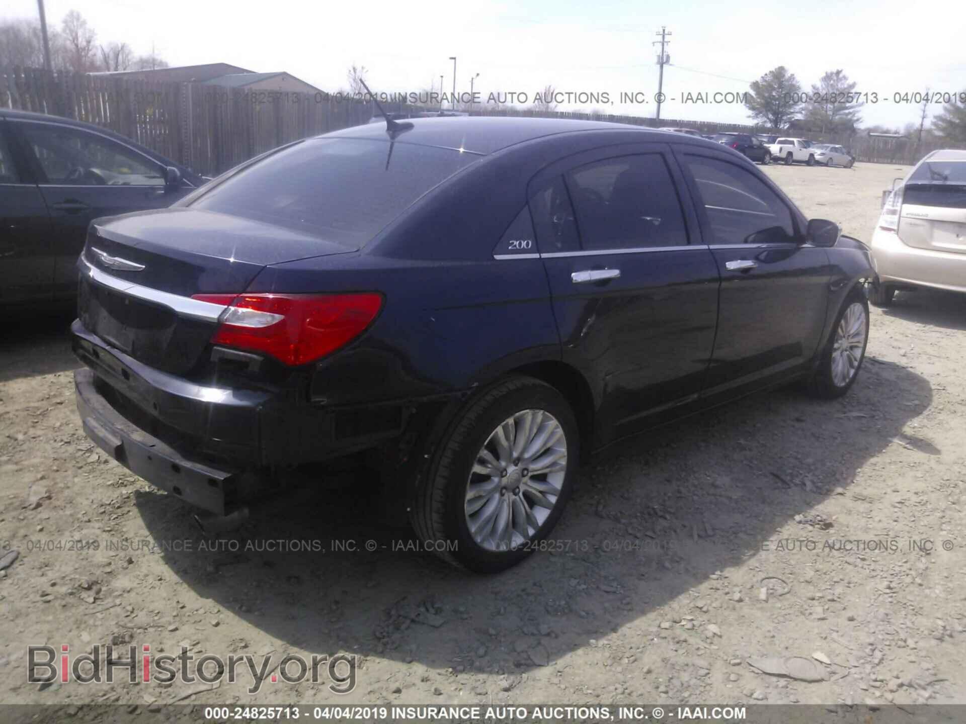 2012 CHRYSLER 200 - VIN: 1C3CCBCG5CN116749 - Фото 4
