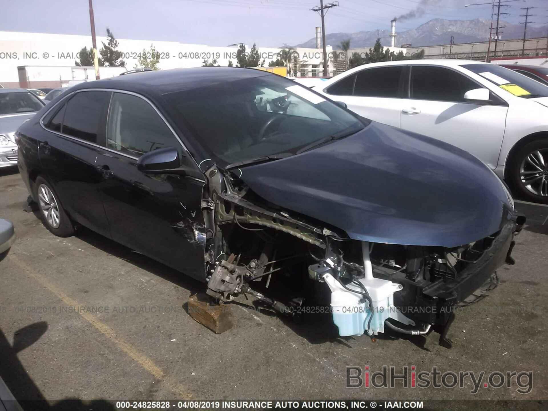 Photo 4T4BF1FK9FR477938 - TOYOTA CAMRY 2015