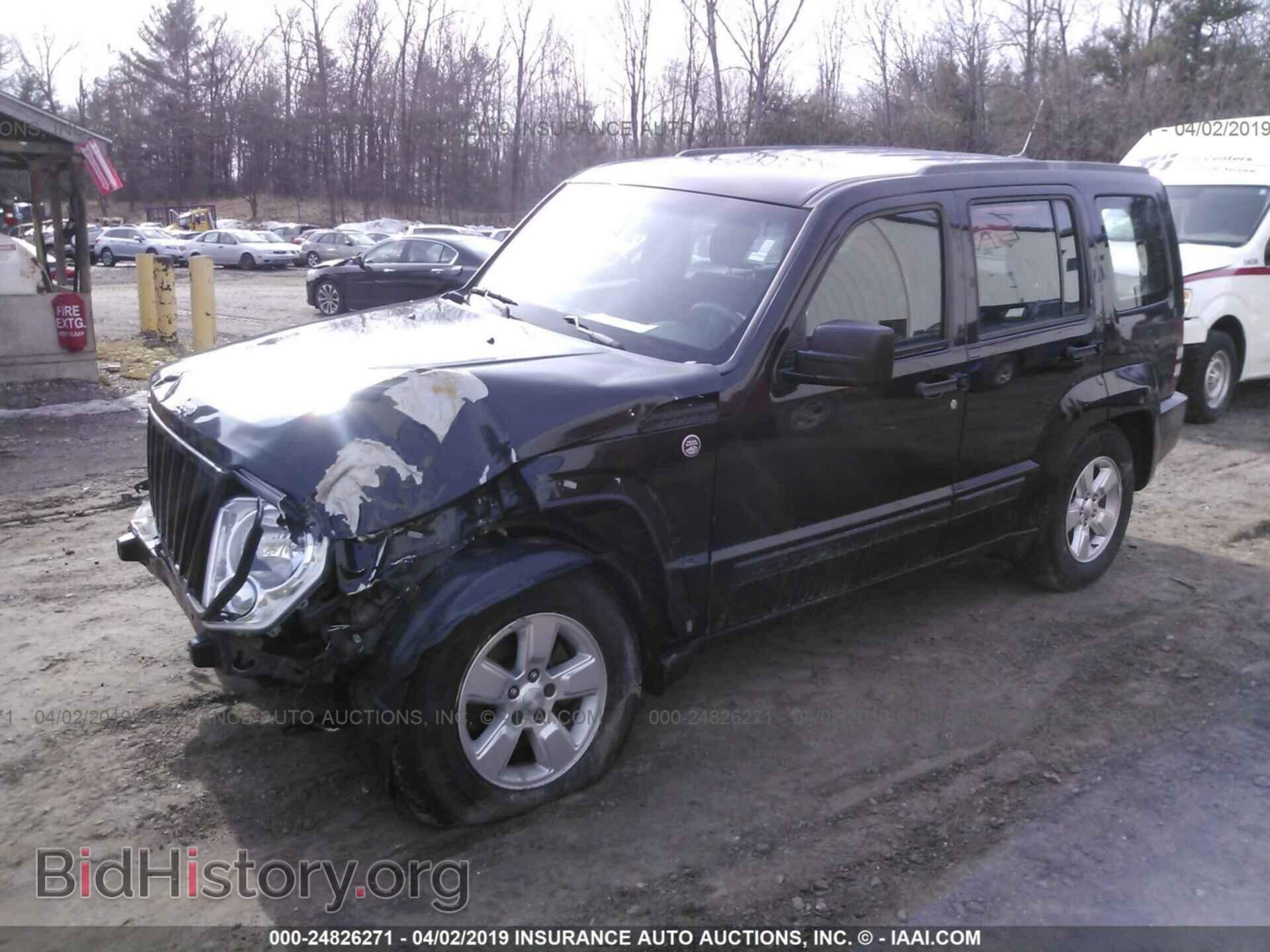 2011 JEEP LIBERTY - VIN: 1J4PN2GK6BW510575 - Фото 2