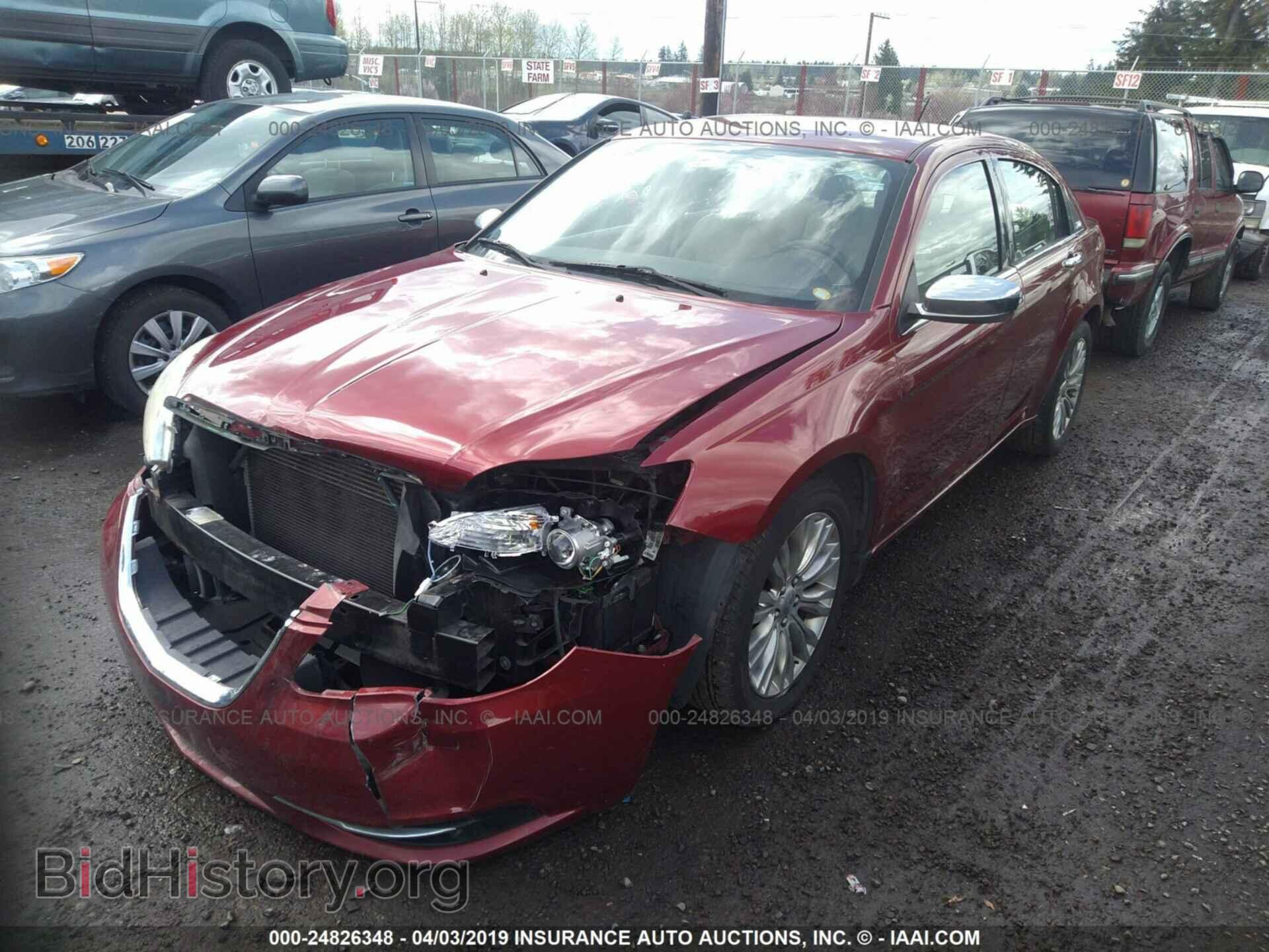 2012 CHRYSLER 200 - VIN: 1C3CCBCG5CN258129 - Фото 2