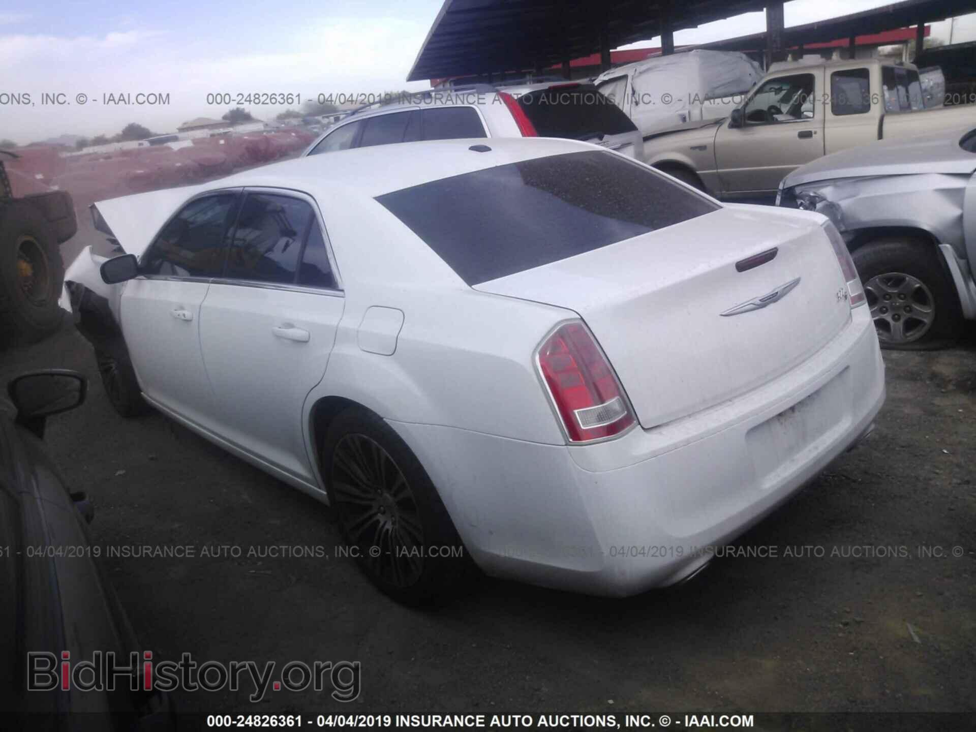 2012 CHRYSLER 300 - VIN: 2C3CCABG9CH213117 - Фото 3