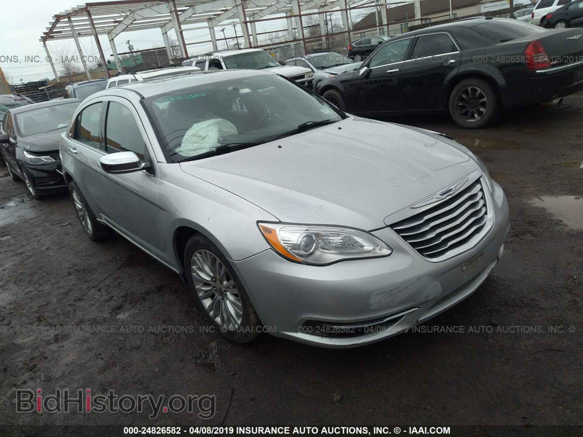 Фотография 1C3CCBCGXCN101714 - CHRYSLER 200 2012