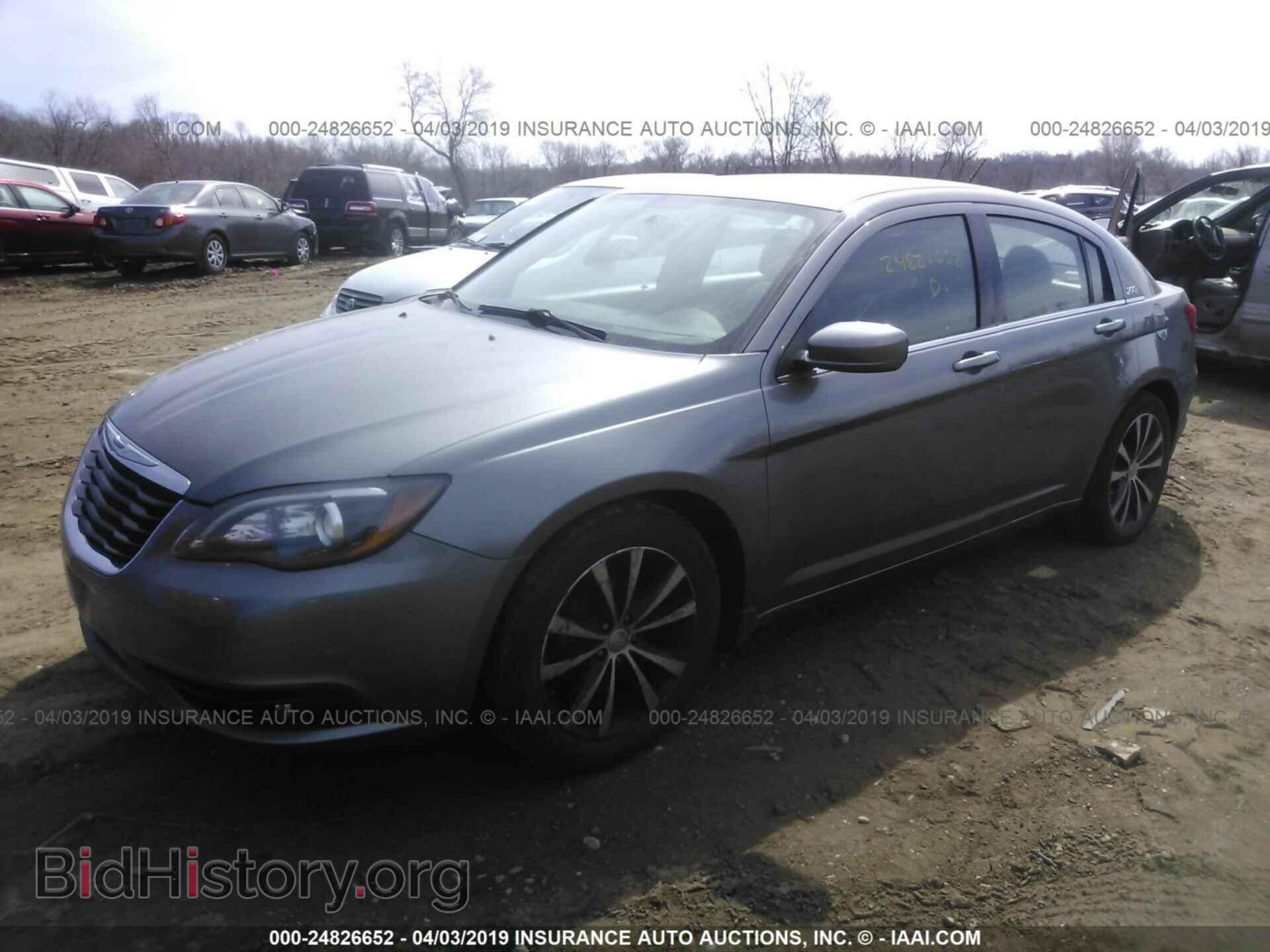 2013 CHRYSLER 200 - VIN: 1C3CCBCG1DN601150 - Photo 2