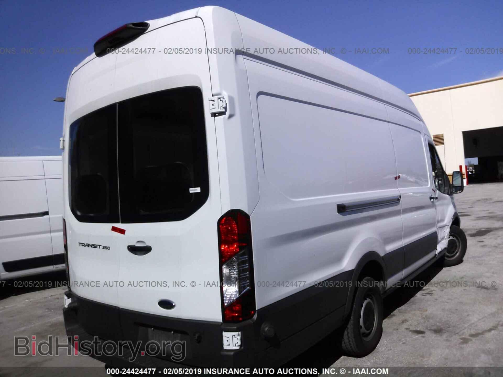 2018 FORD TRANSIT - VIN: 1FTYR3XM0JKA15901 - Photo 4