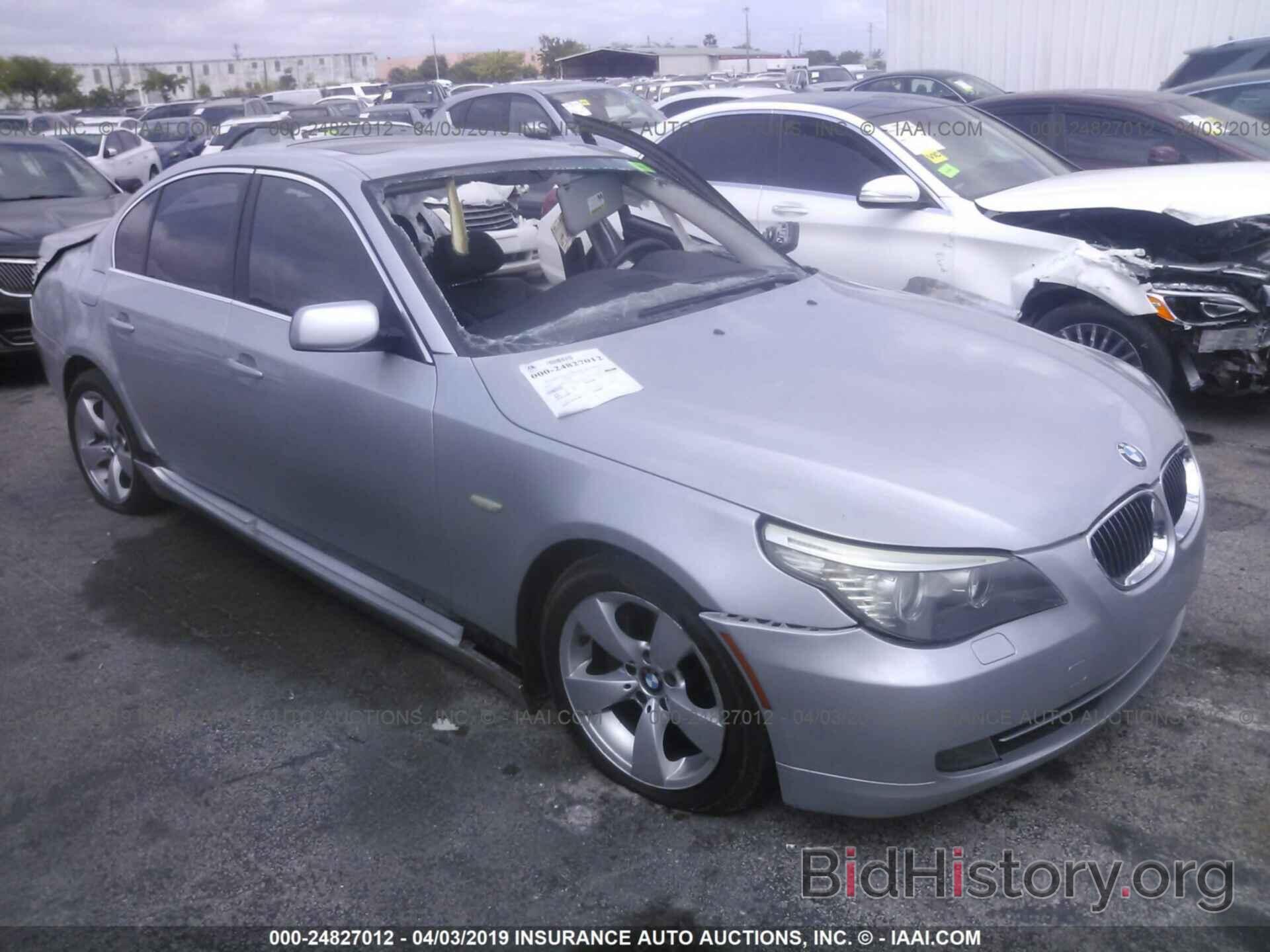 Photo WBANU53558CT15804 - BMW 528 2008