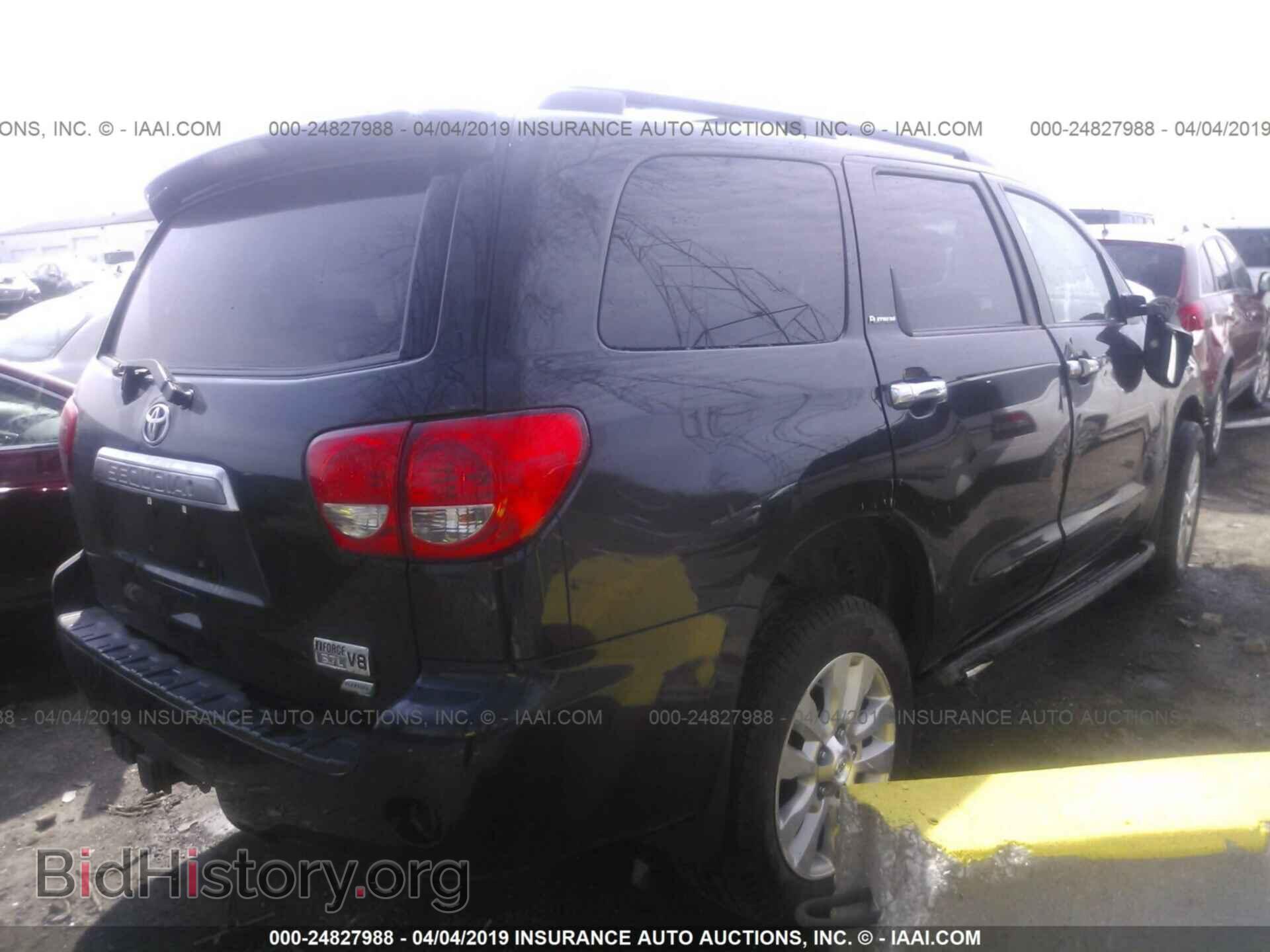 2011 TOYOTA SEQUOIA - VIN: 5TDDW5G14BS045874 - Фото 4