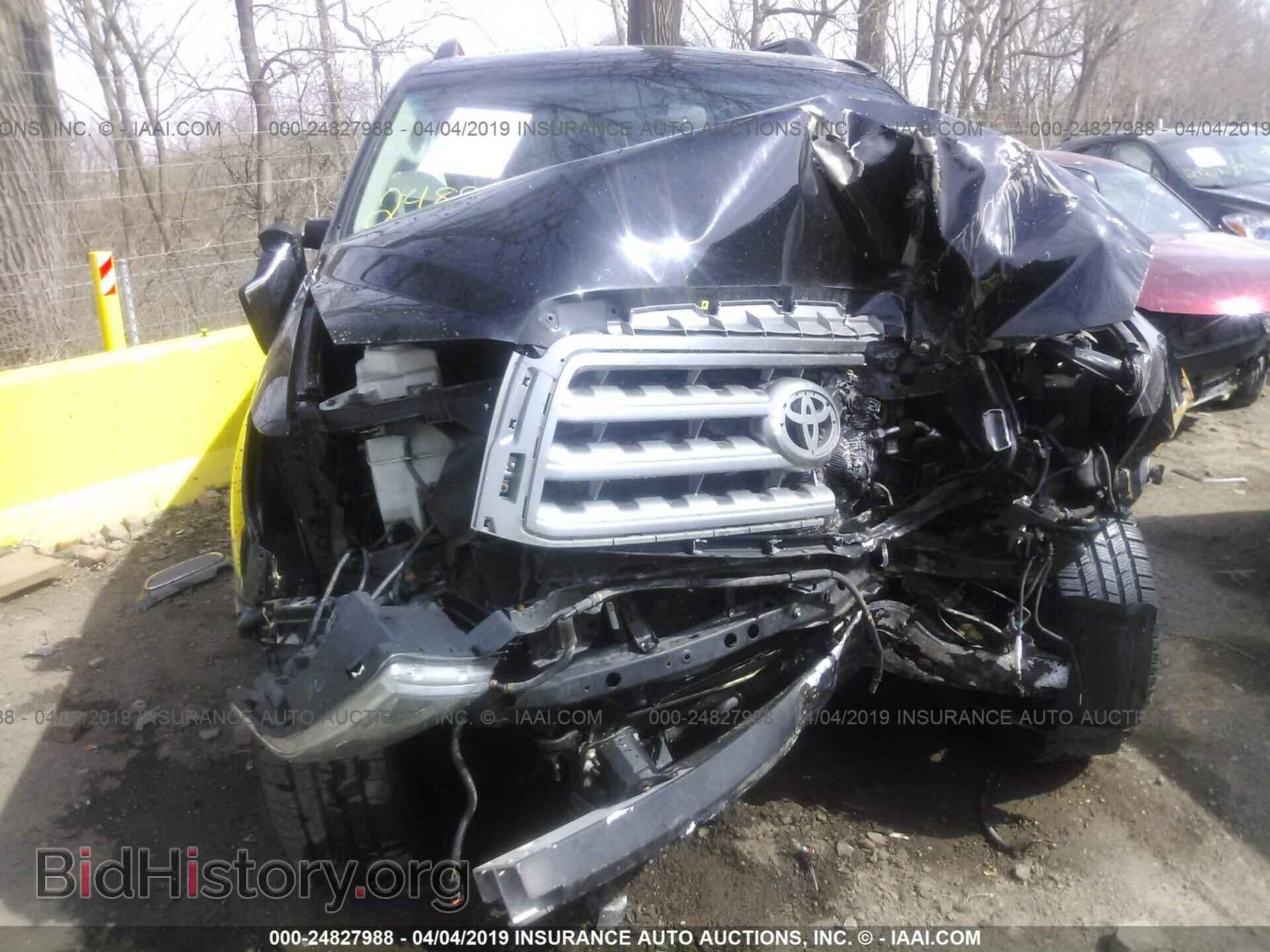 2011 TOYOTA SEQUOIA - VIN: 5TDDW5G14BS045874 - Фото 6