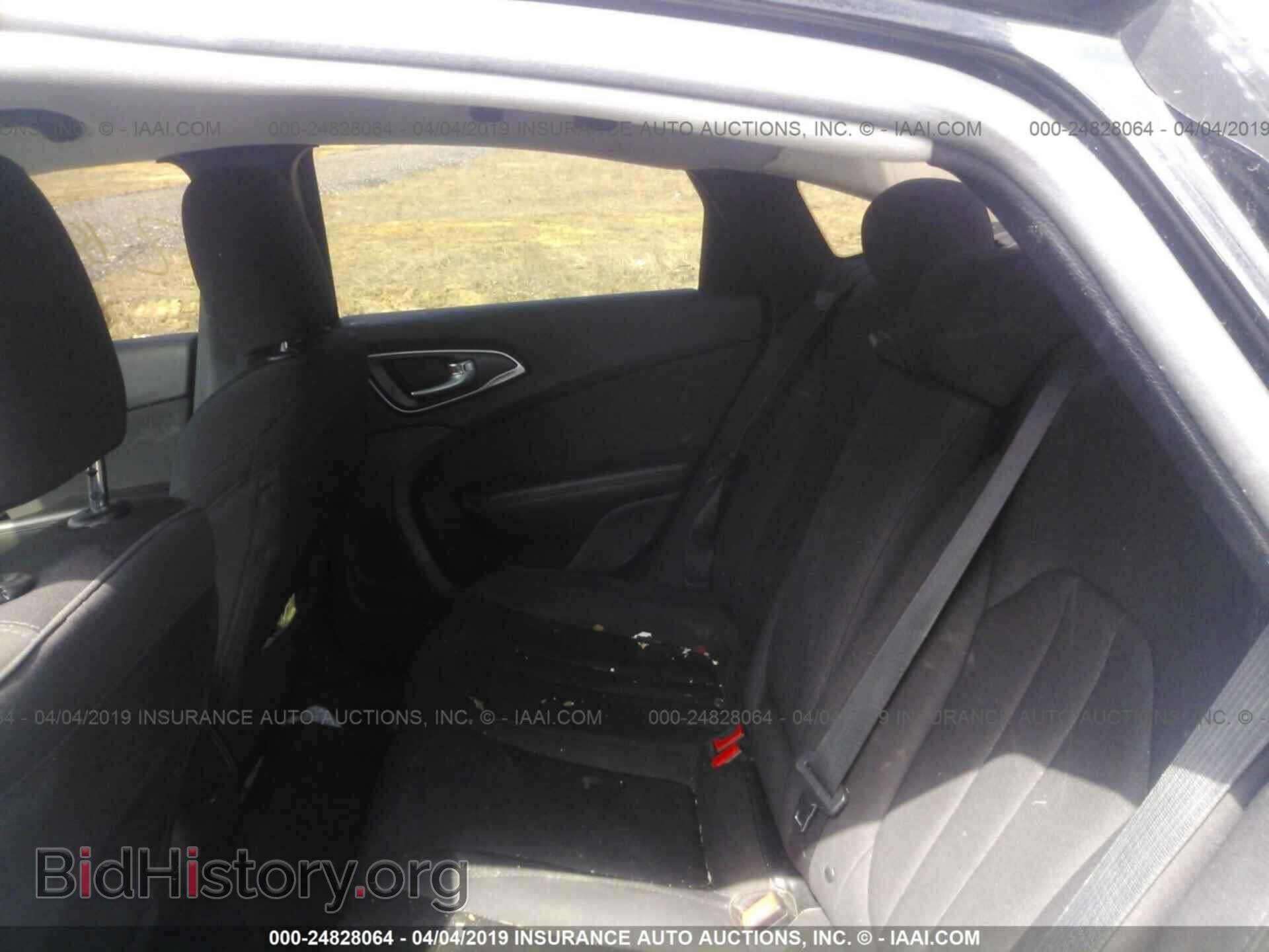 2016 CHRYSLER 200 - VIN: 1C3CCCAB0GN123661 - Фото 8