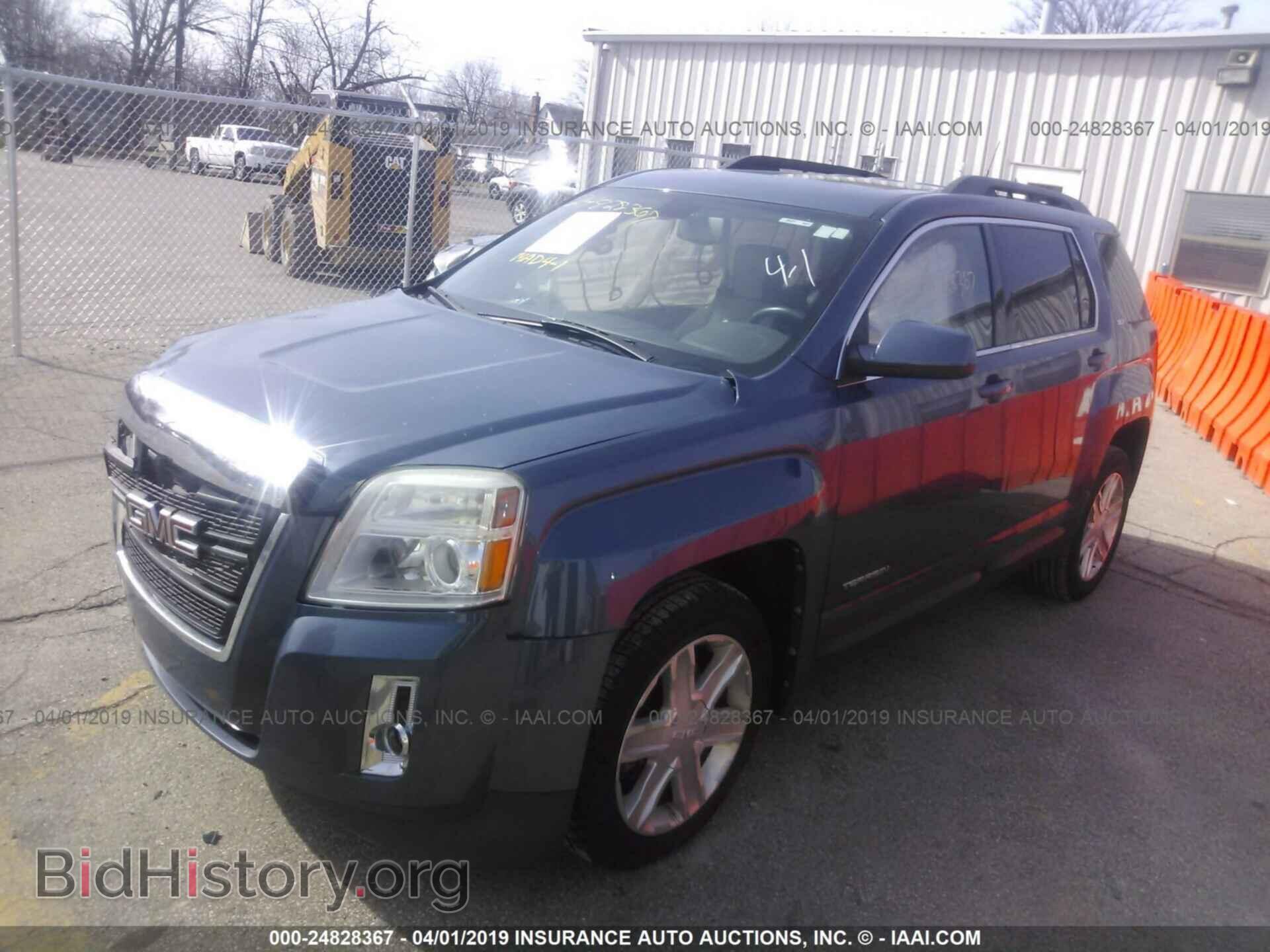 2011 GMC TERRAIN - VIN: 2CTALUEC9B6434258 - Photo 2