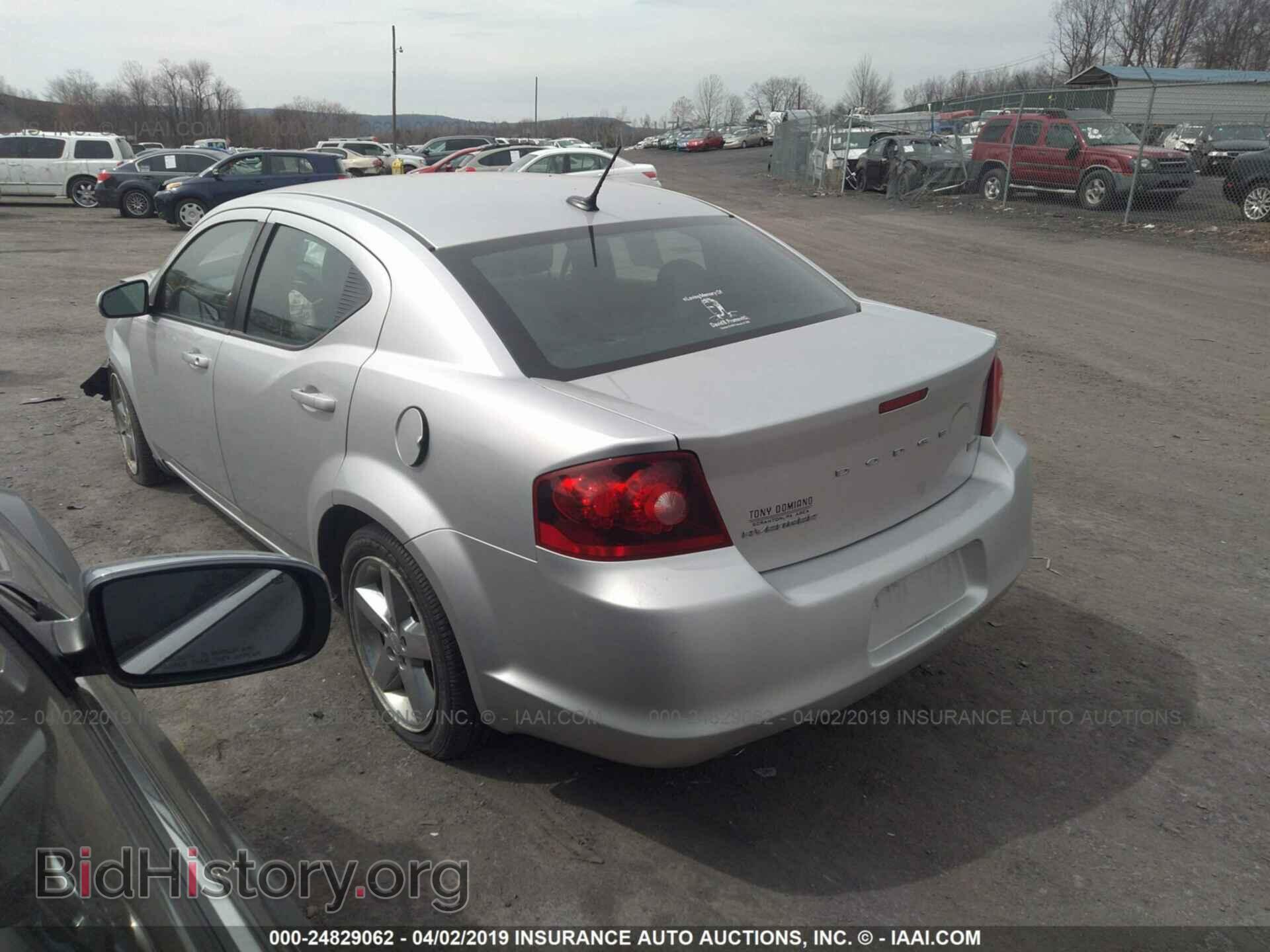 2011 DODGE AVENGER - VIN: 1B3BD2FGXBN588932 - Фото 3
