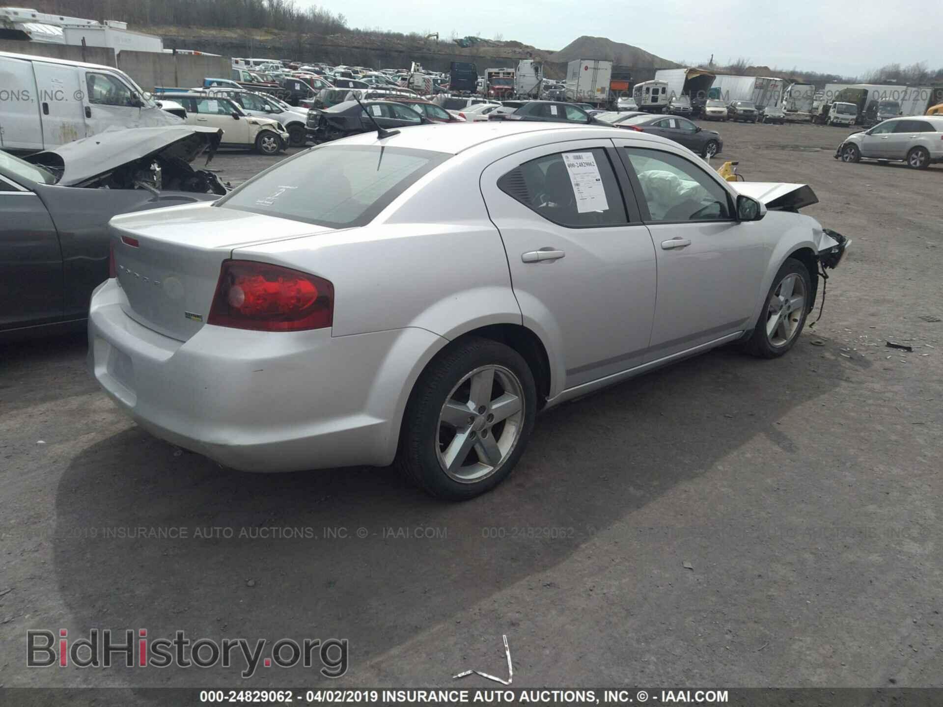 2011 DODGE AVENGER - VIN: 1B3BD2FGXBN588932 - Фото 4
