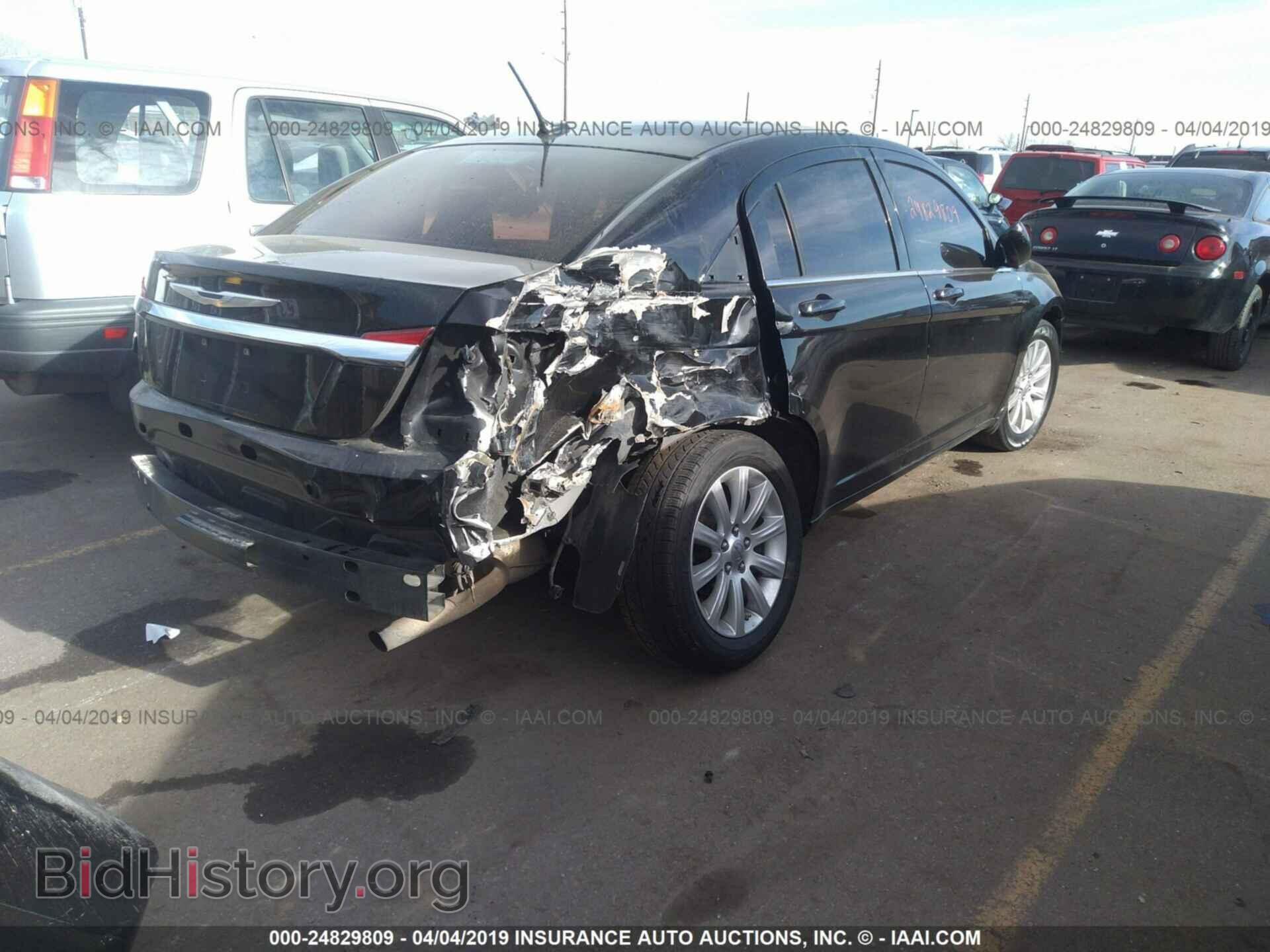 2012 CHRYSLER 200 - VIN: 1C3CCBBB3CN201000 - Фото 4
