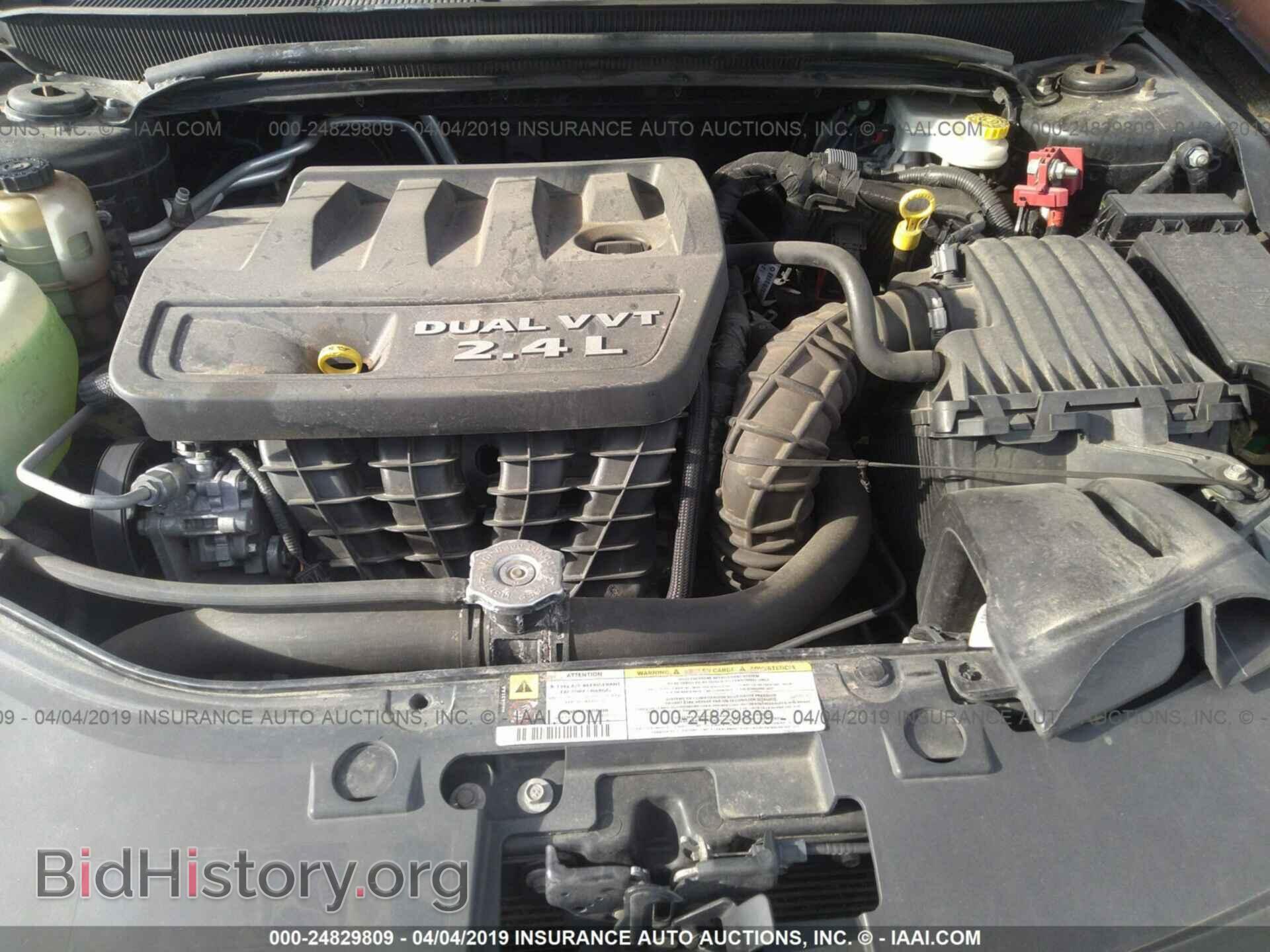 2012 CHRYSLER 200 - VIN: 1C3CCBBB3CN201000 - Фото 10