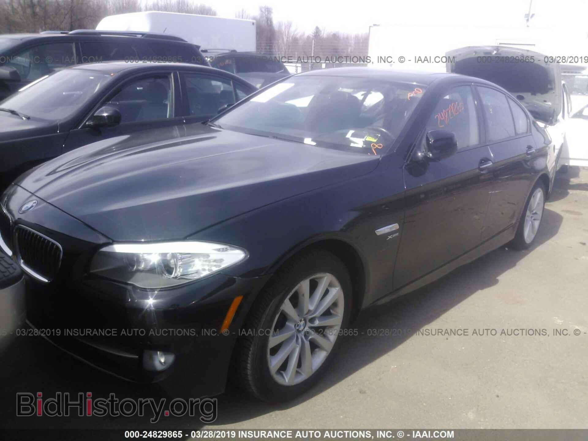 2012 BMW 528 - VIN: WBAXH5C55CDW02298 - Фото 2