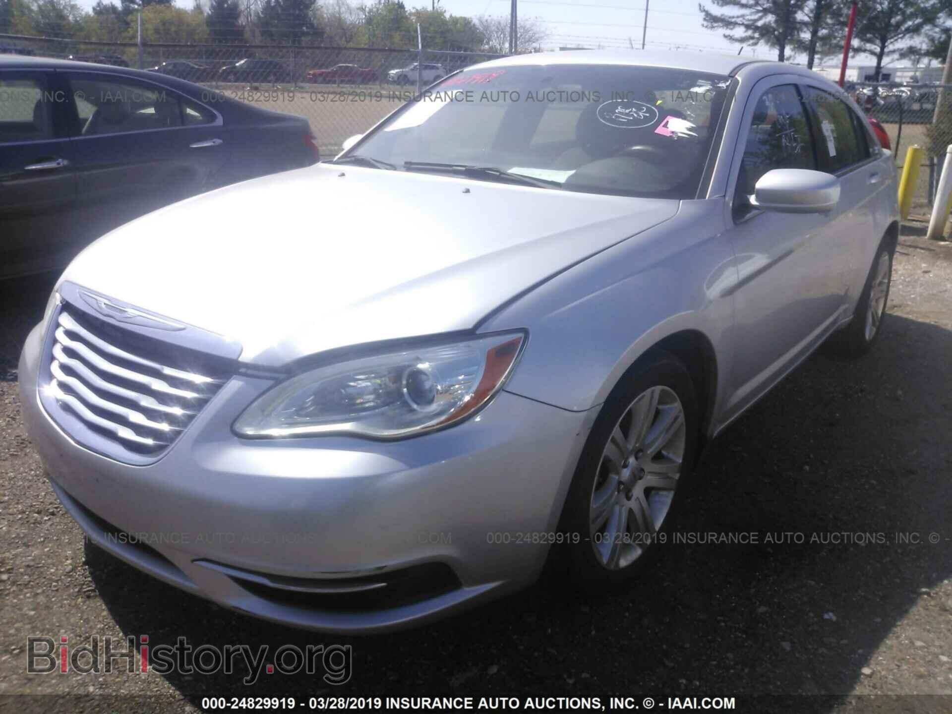 2012 CHRYSLER 200 - VIN: 1C3CCBAB5CN295303 - Photo 2