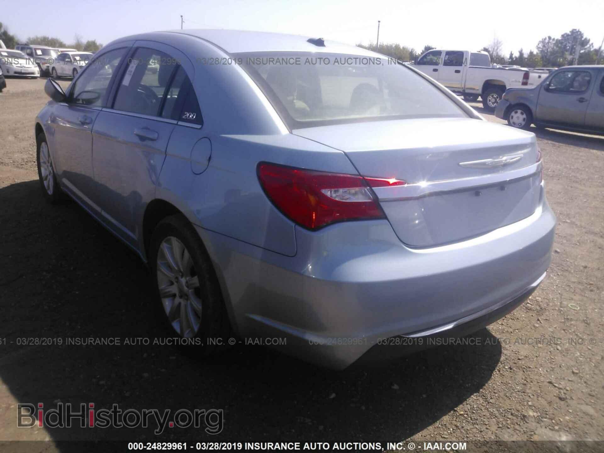 2014 CHRYSLER 200 - VIN: 1C3CCBBB4EN197705 - Фото 3