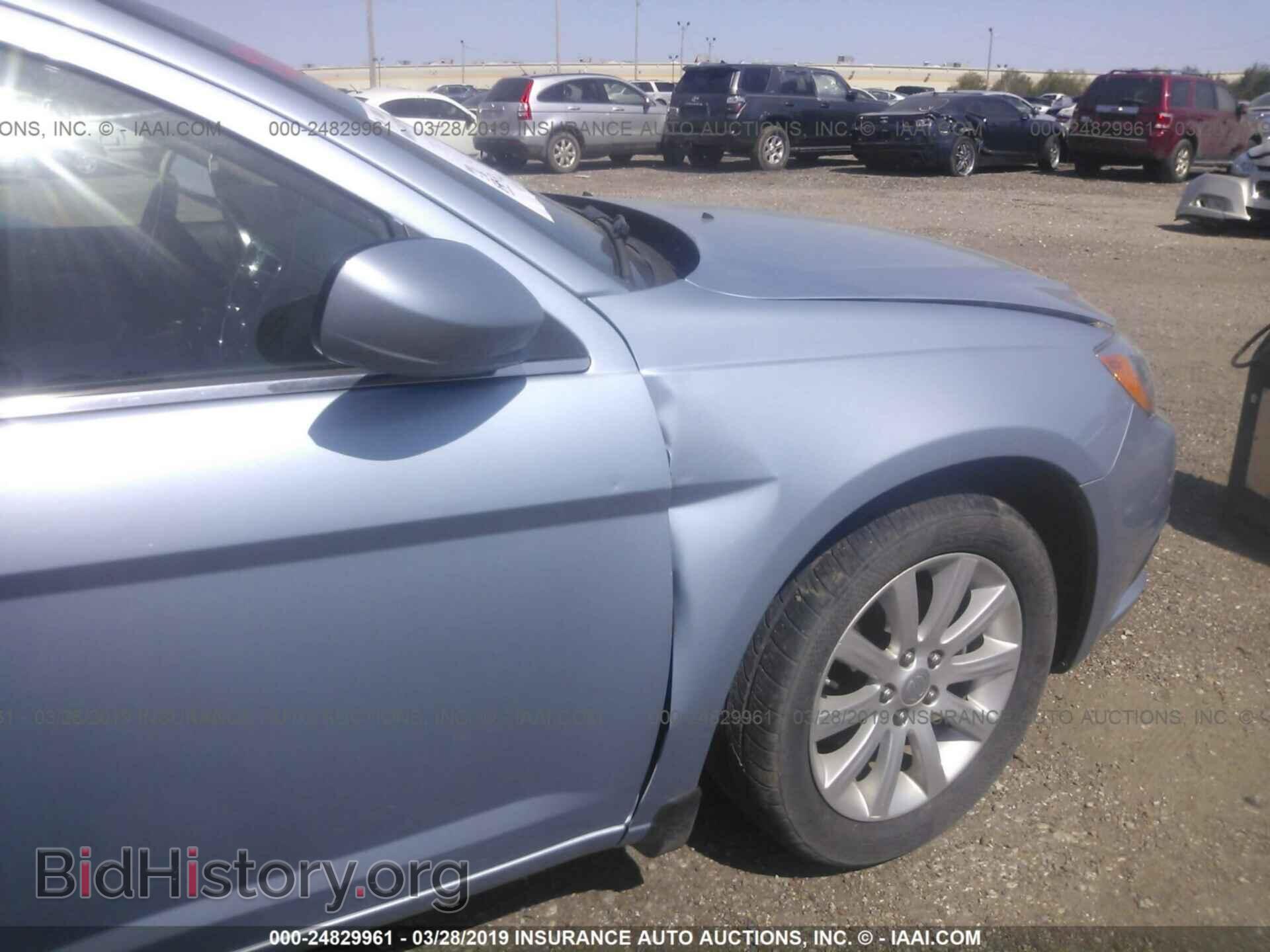 2014 CHRYSLER 200 - VIN: 1C3CCBBB4EN197705 - Фото 6