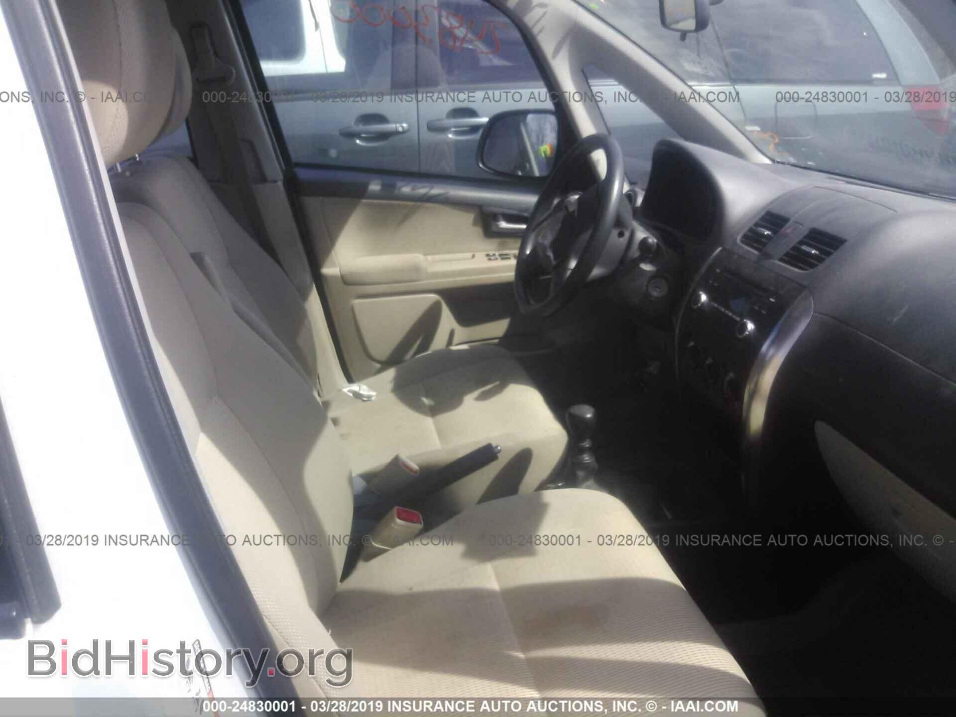 2011 SUZUKI SX4 - VIN: JS2YC5A28B6304111 - Photo 5
