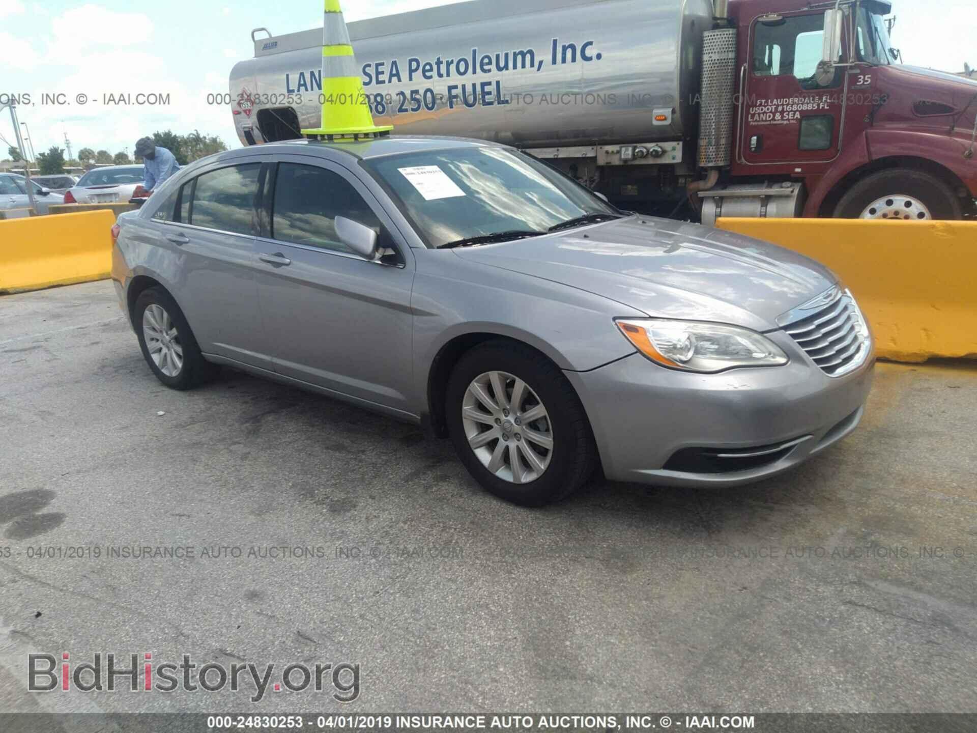 Photo 1C3CCBBG2DN703154 - CHRYSLER 200 2013