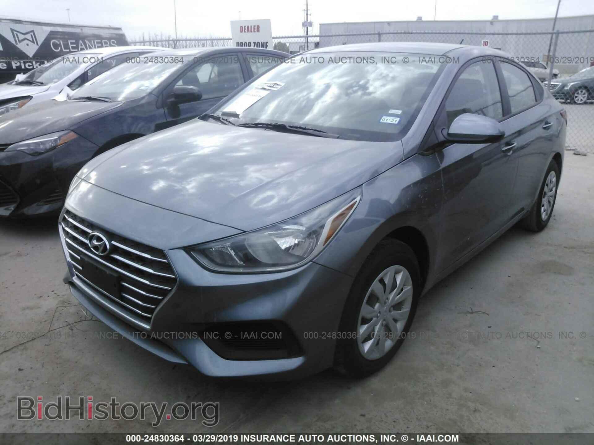 2019 HYUNDAI ACCENT - VIN: 3KPC24A33KE069802 - Фото 2