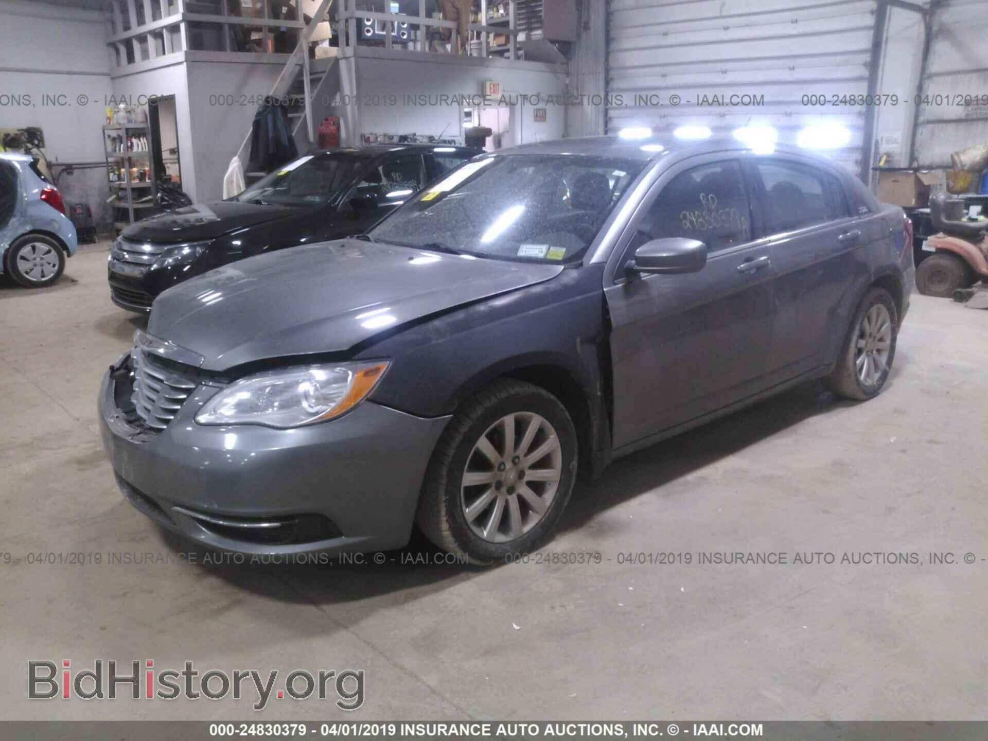 2013 CHRYSLER 200 - VIN: 1C3CCBBB8DN763394 - Photo 2
