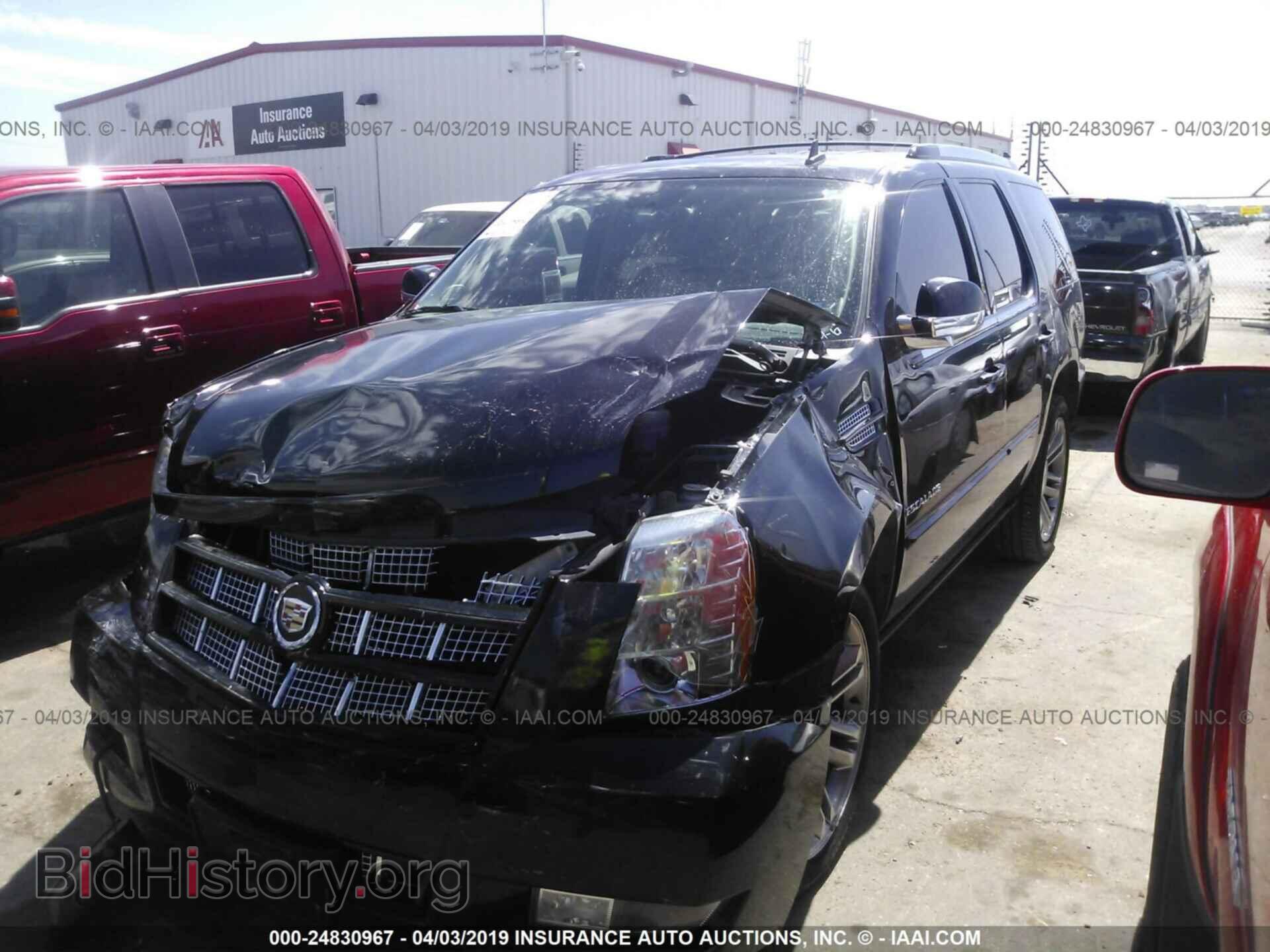 2013 CADILLAC ESCALADE - VIN: 1GYS4CEF3DR308805 - Фото 2