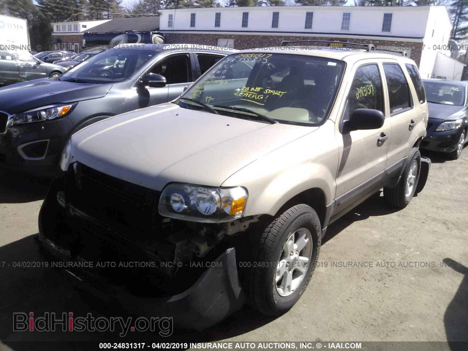 2007 FORD ESCAPE - VIN: 1FMYU93117KB44960 - Фото 2