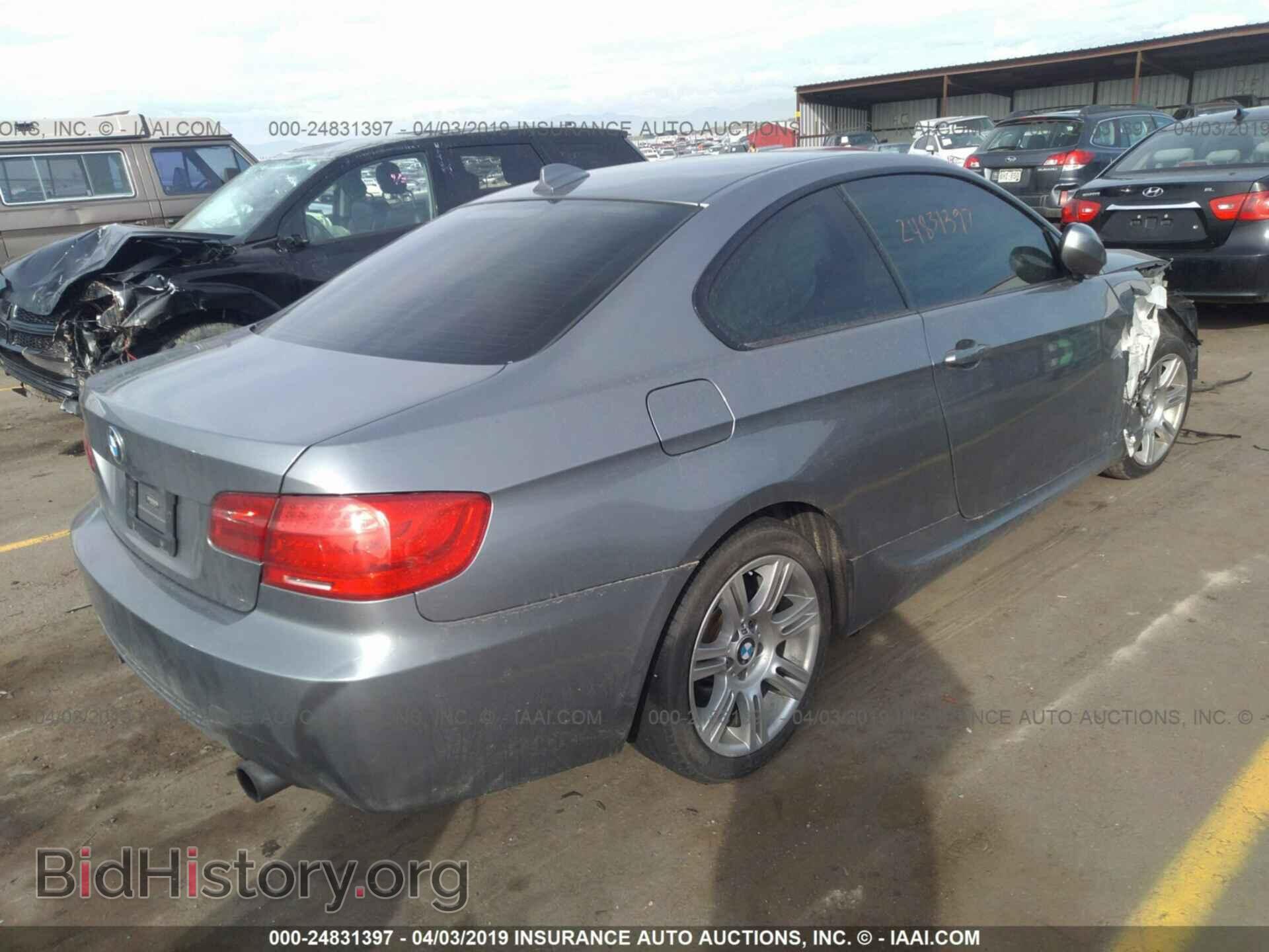 2012 BMW 335 - VIN: WBAKF9C57CE859447 - Фото 4