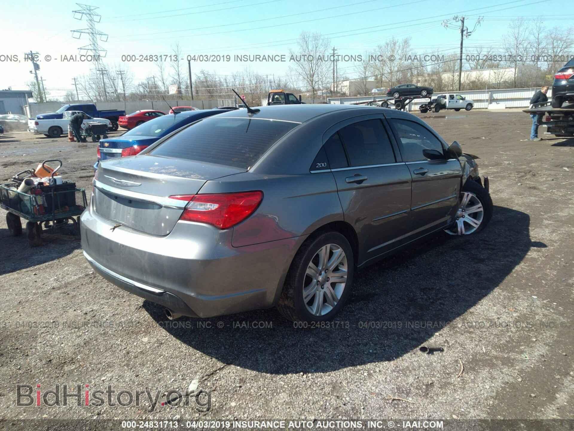 2013 CHRYSLER 200 - VIN: 1C3CCBBB1DN656350 - Photo 4