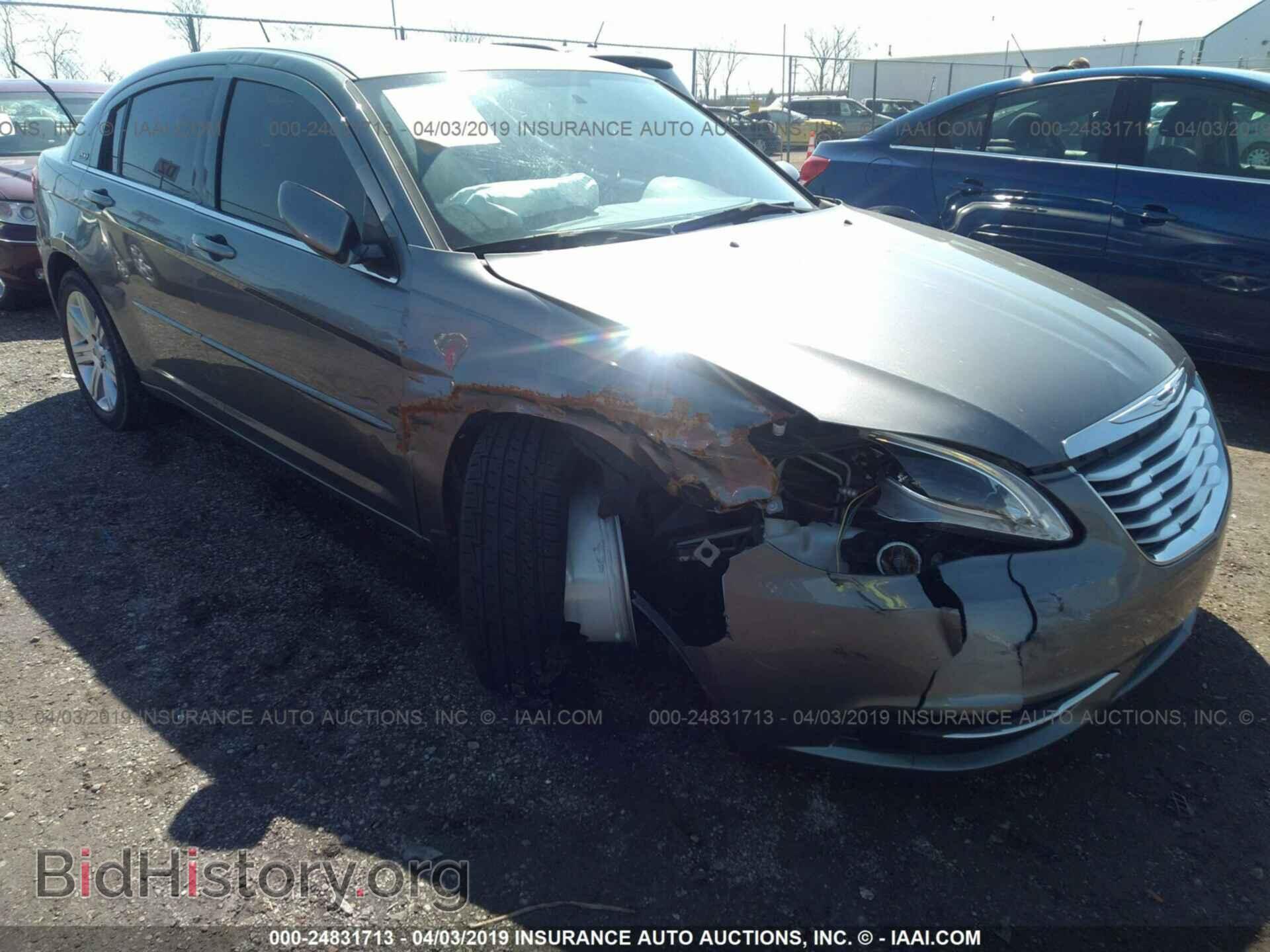2013 CHRYSLER 200 - VIN: 1C3CCBBB1DN656350 - Photo 6