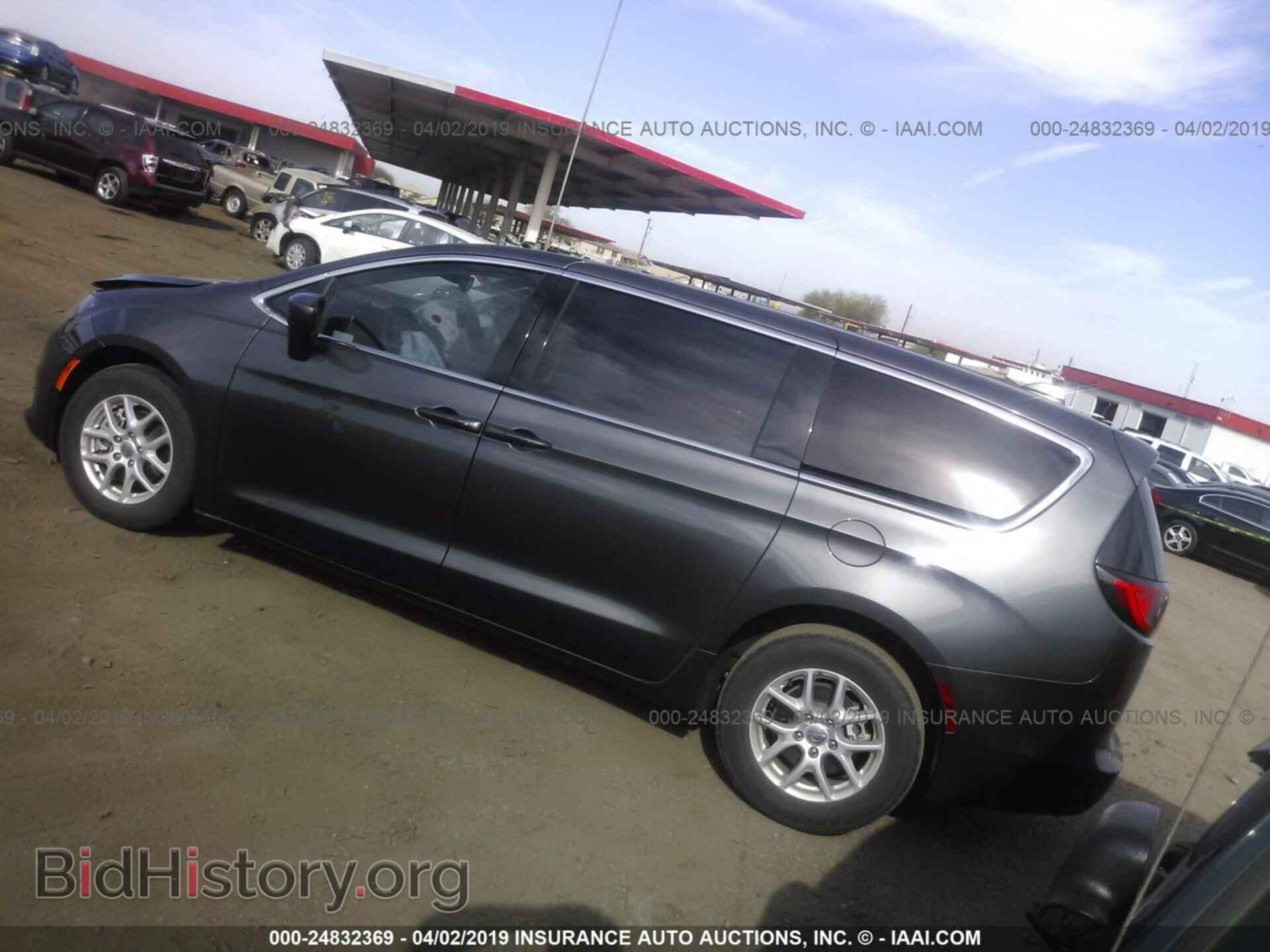 2017 CHRYSLER PACIFICA - VIN: 2C4RC1DG6HR609610 - Фото 3