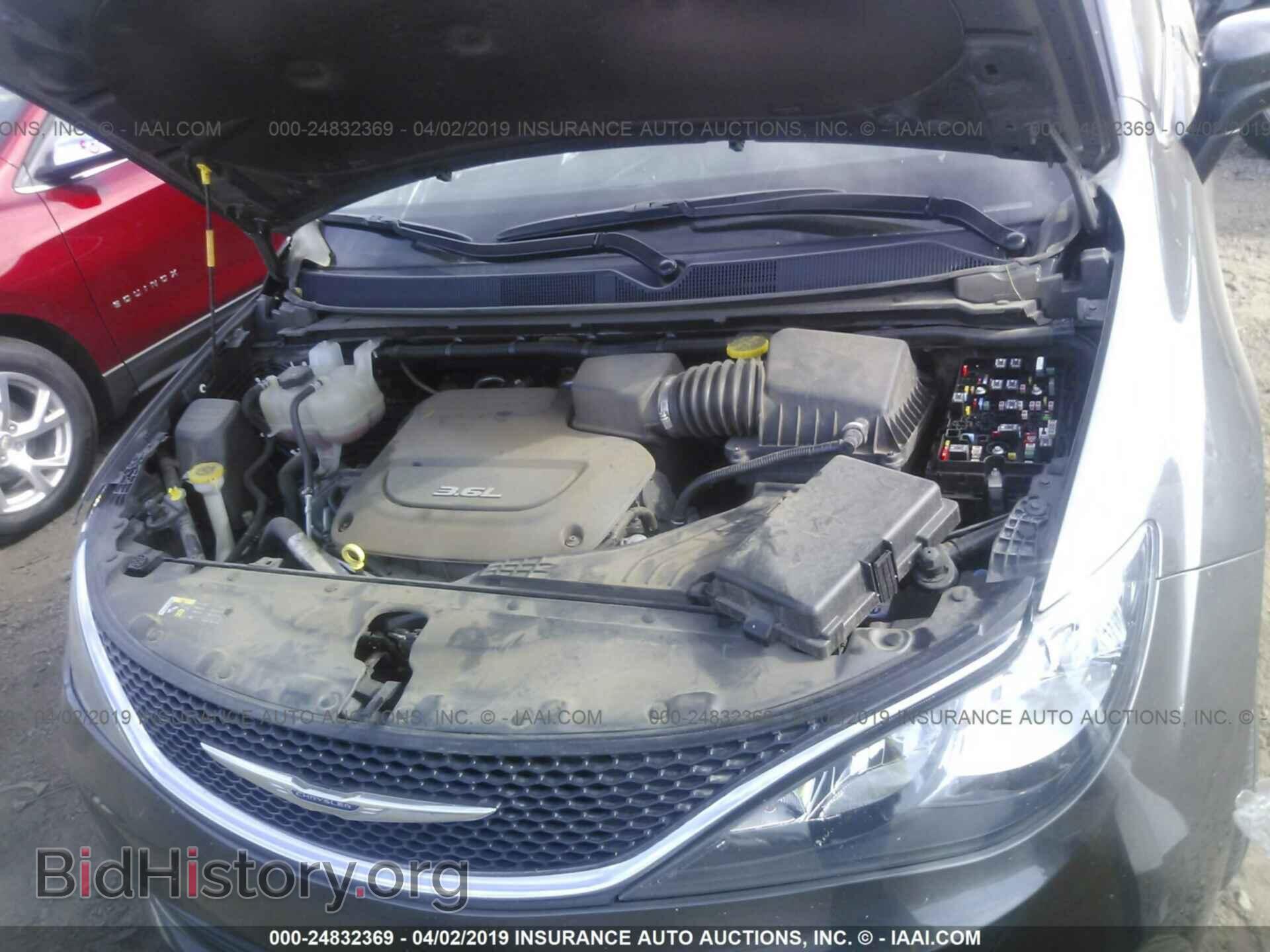 2017 CHRYSLER PACIFICA - VIN: 2C4RC1DG6HR609610 - Фото 10