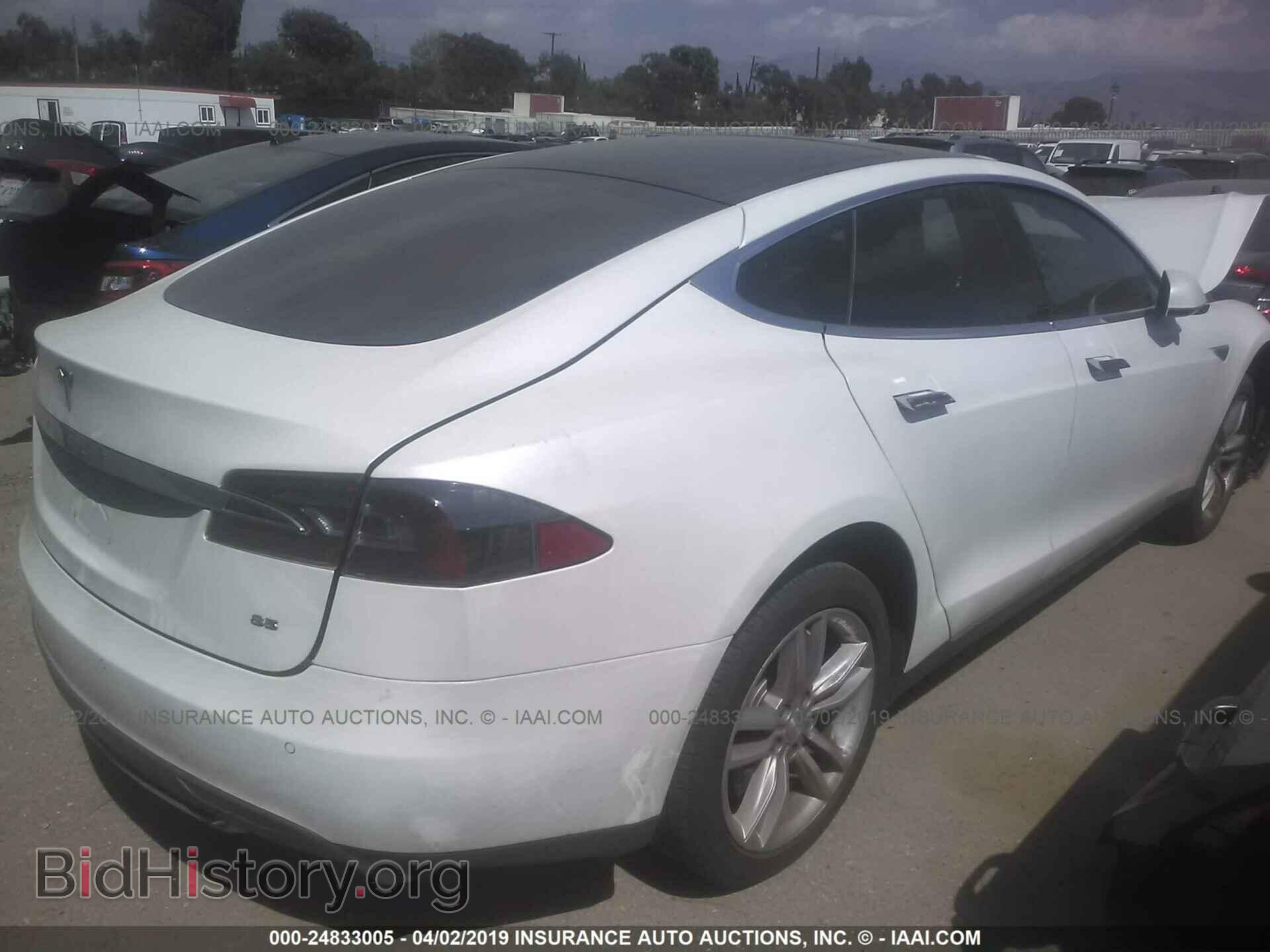 2013 TESLA MODEL S - VIN: 5YJSA1DN9DFP27338 - Фото 4