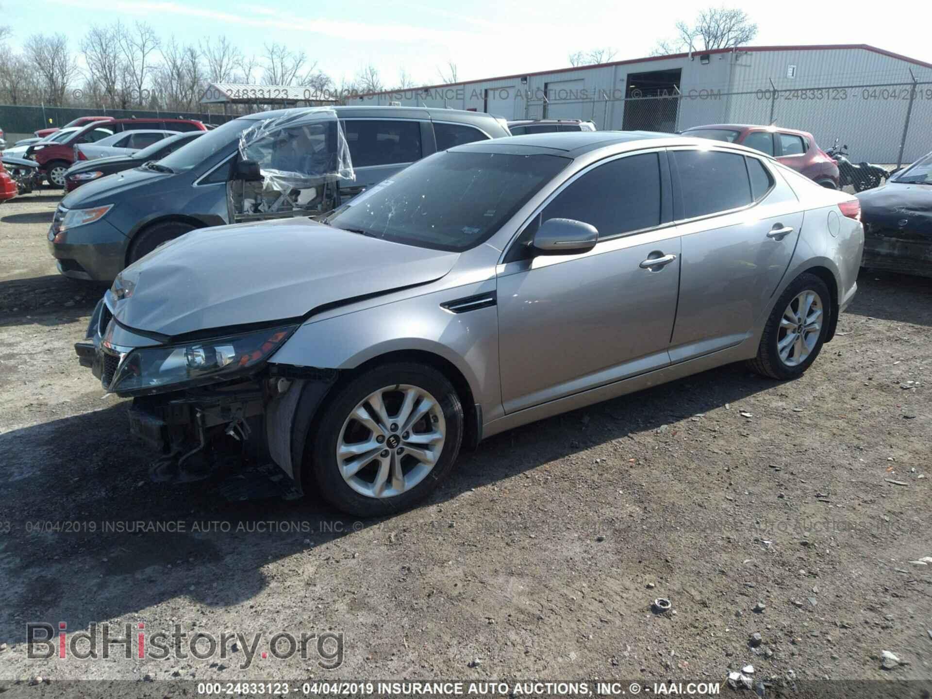 2011 KIA OPTIMA - VIN: KNAGN4A70B5113873 - Фото 2