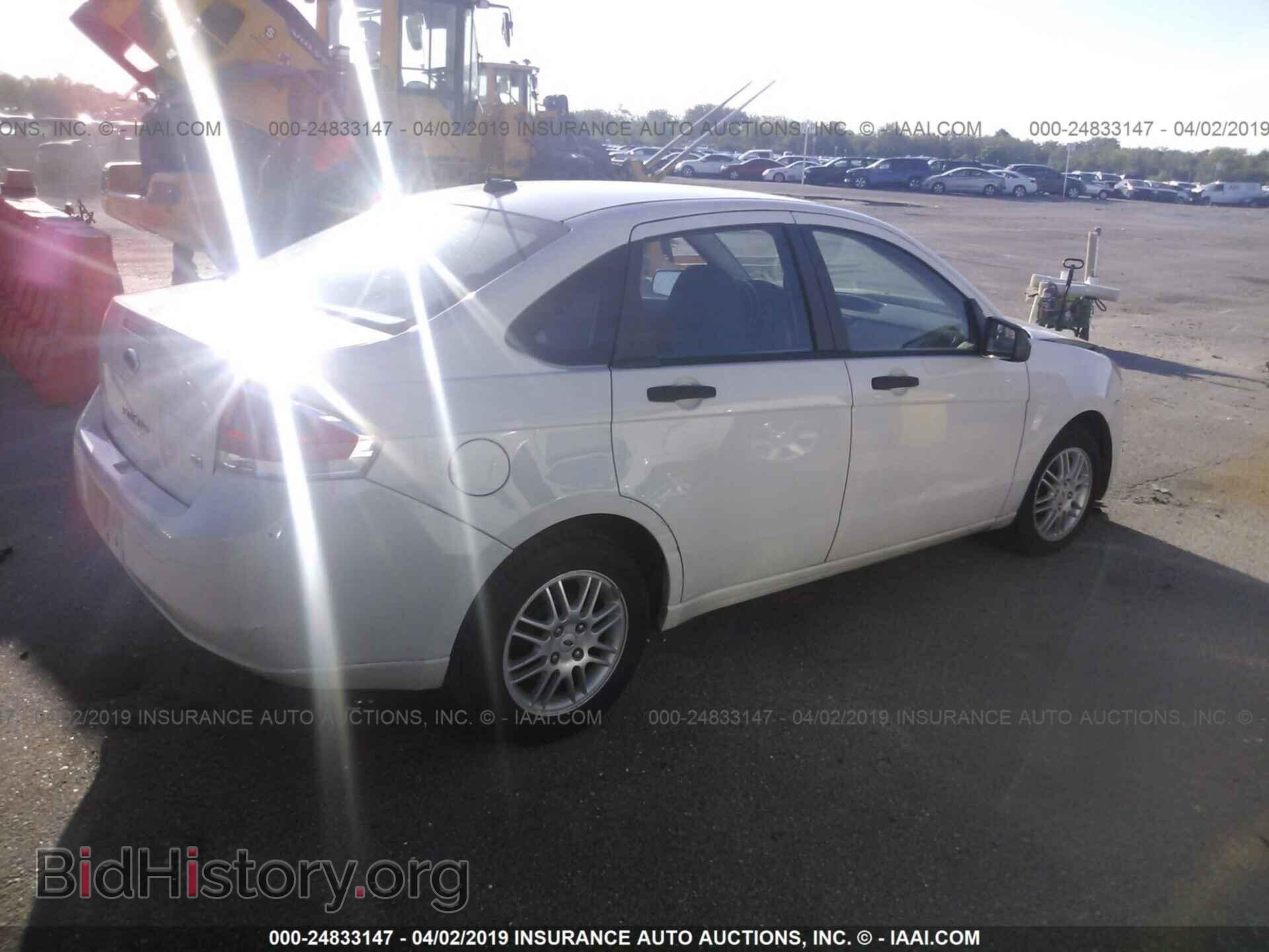 2010 FORD FOCUS - VIN: 1FAHP3FN8AW257785 - Фото 4