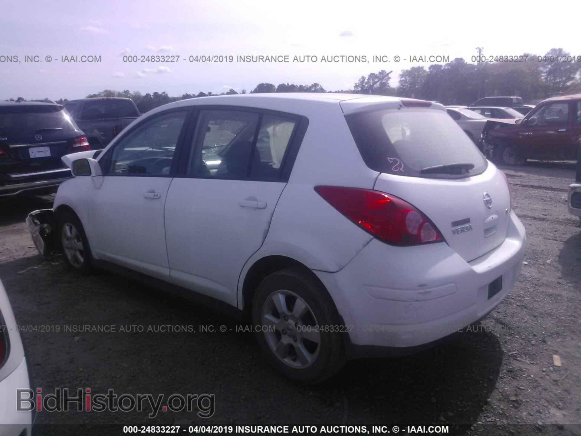 2009 NISSAN VERSA - VIN: 3N1BC13E19L372043 - Фото 3
